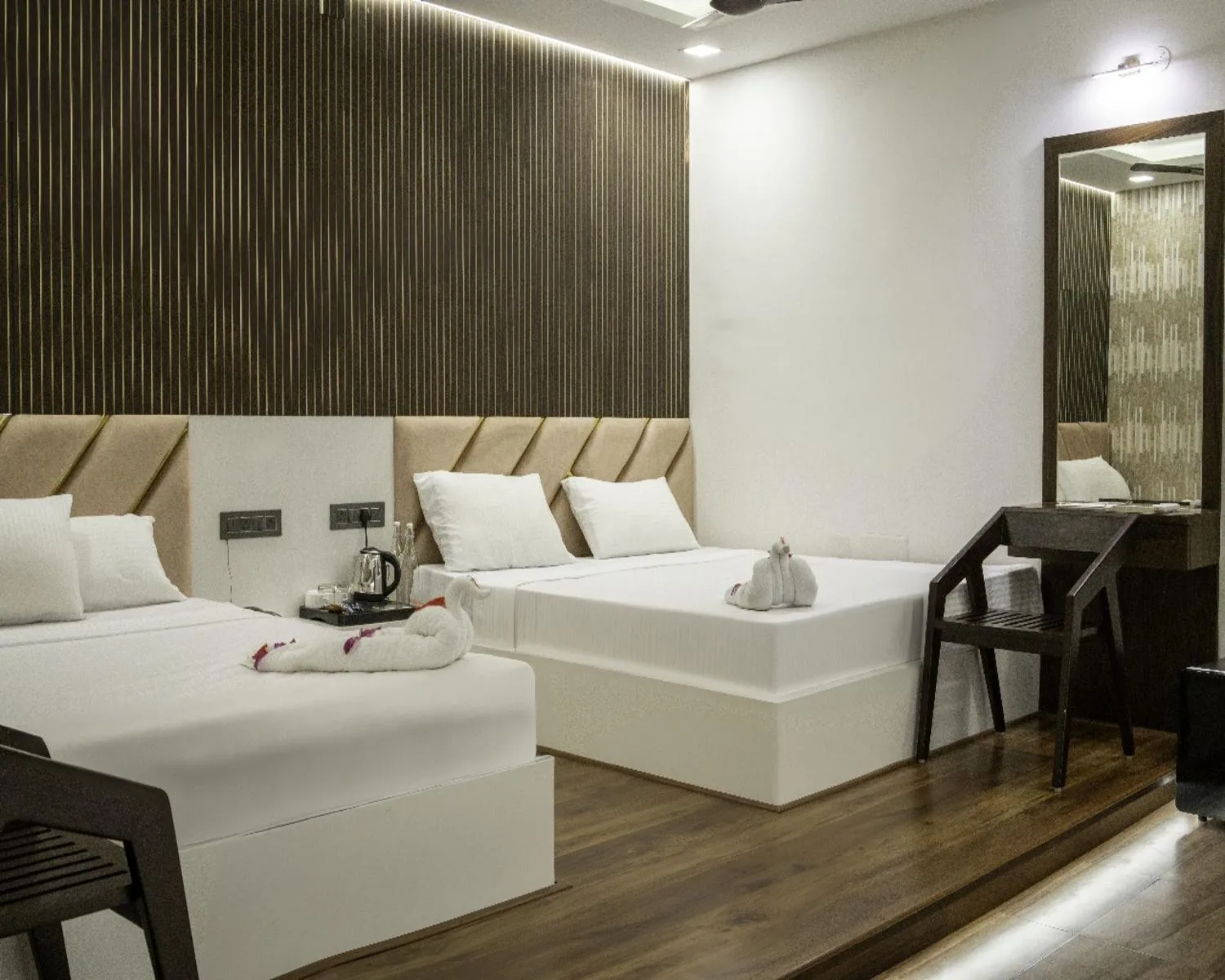 Bedroom, Bed in Winners Hill Resorts