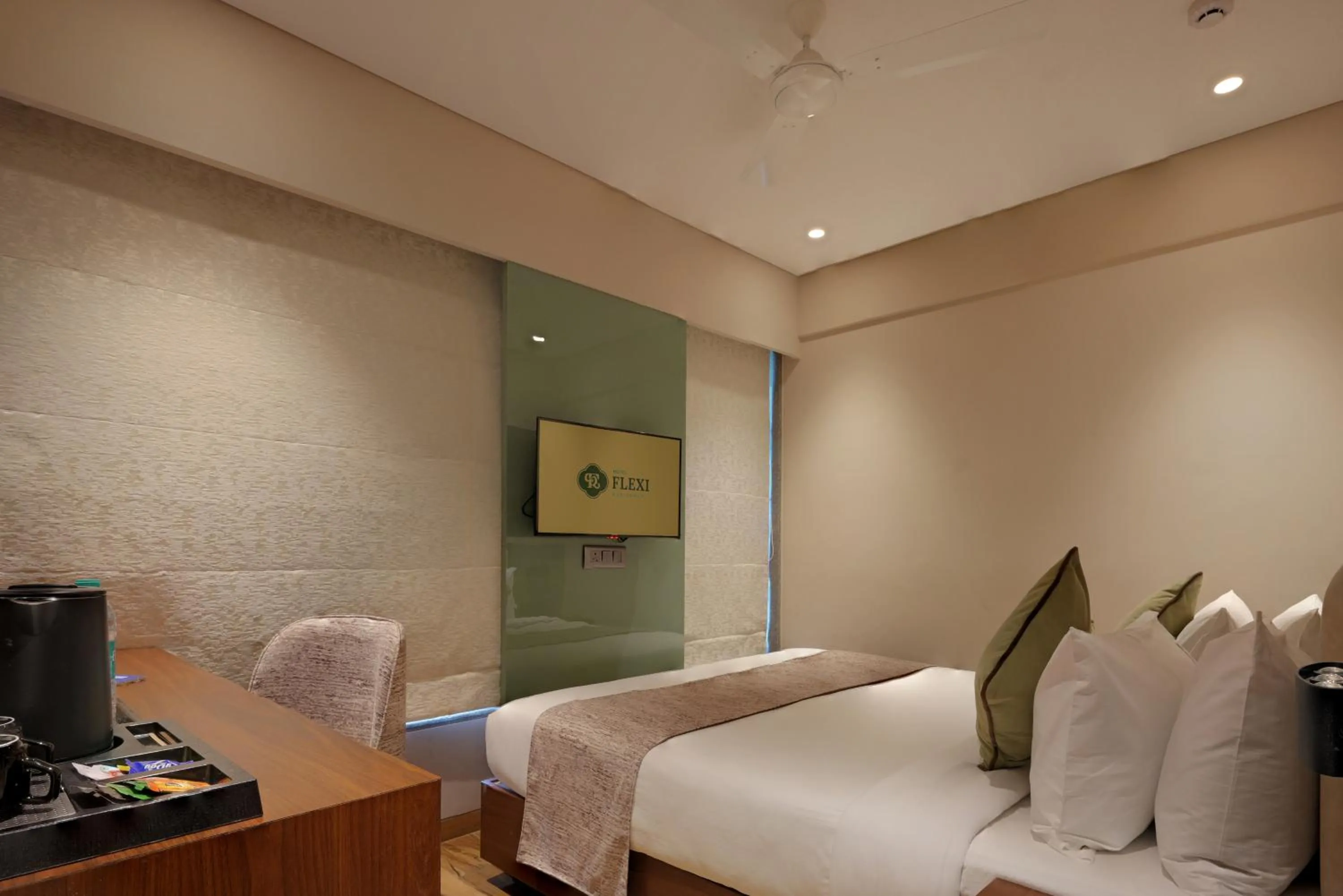 Bed in Hotel Flexi Residency Mumbai International Airport