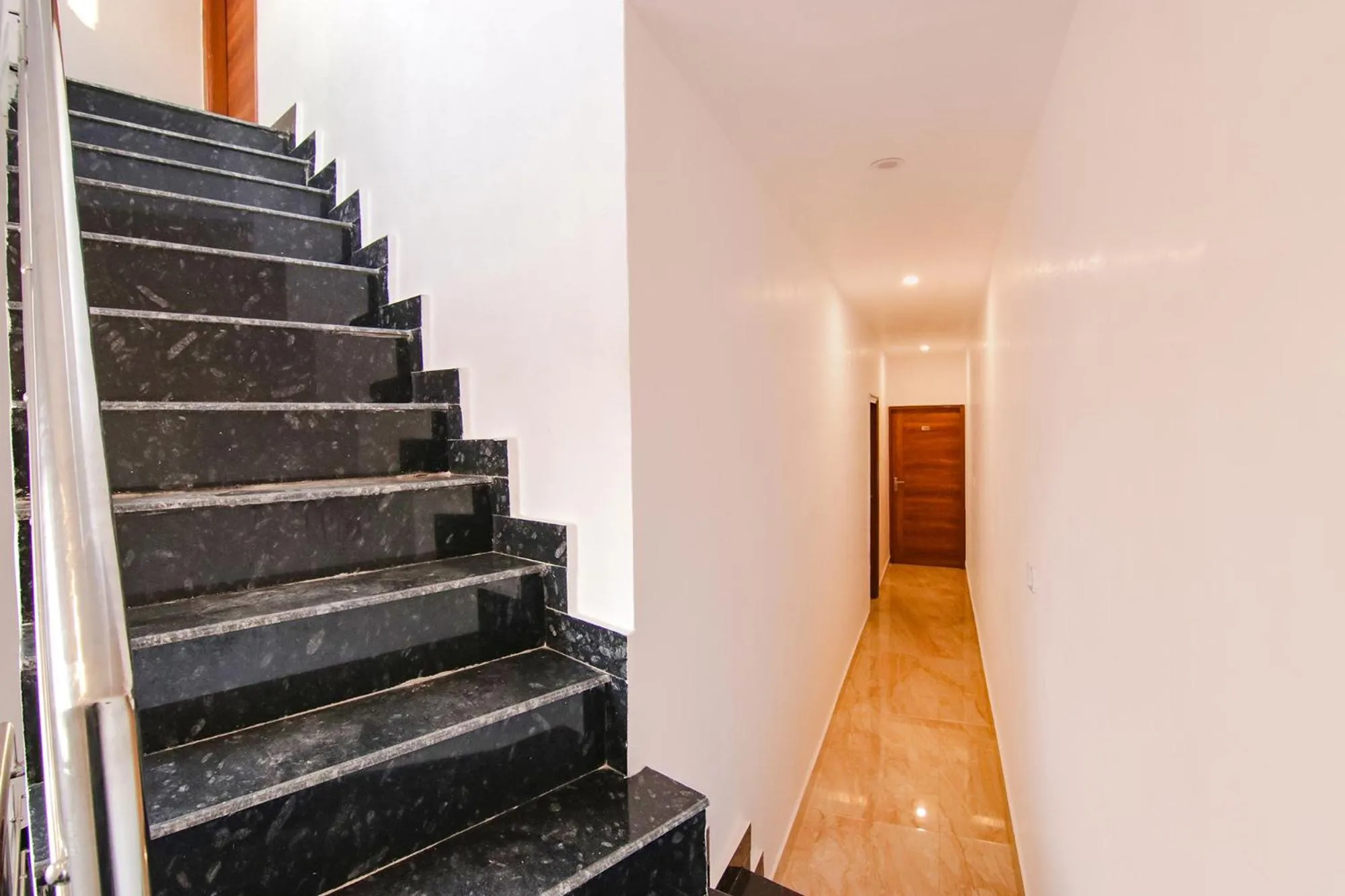 Lobby or reception in FabHotel Ambassador