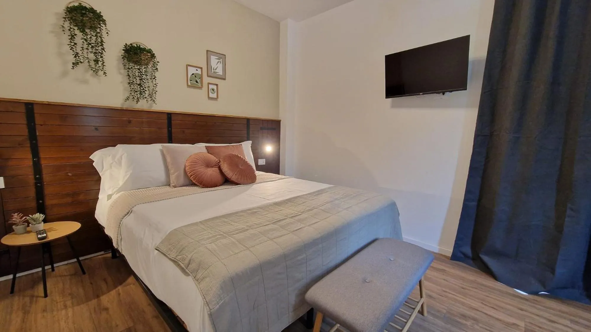 Triple Room - Disability Access in Delta Dreams Guest House