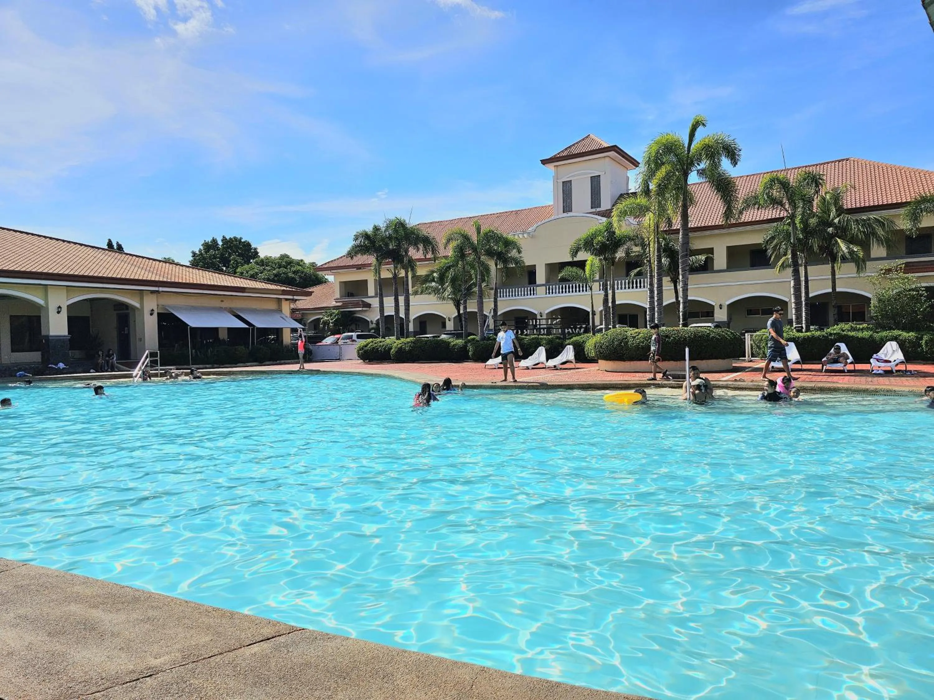 Property building in Subic Waterfront View Resort