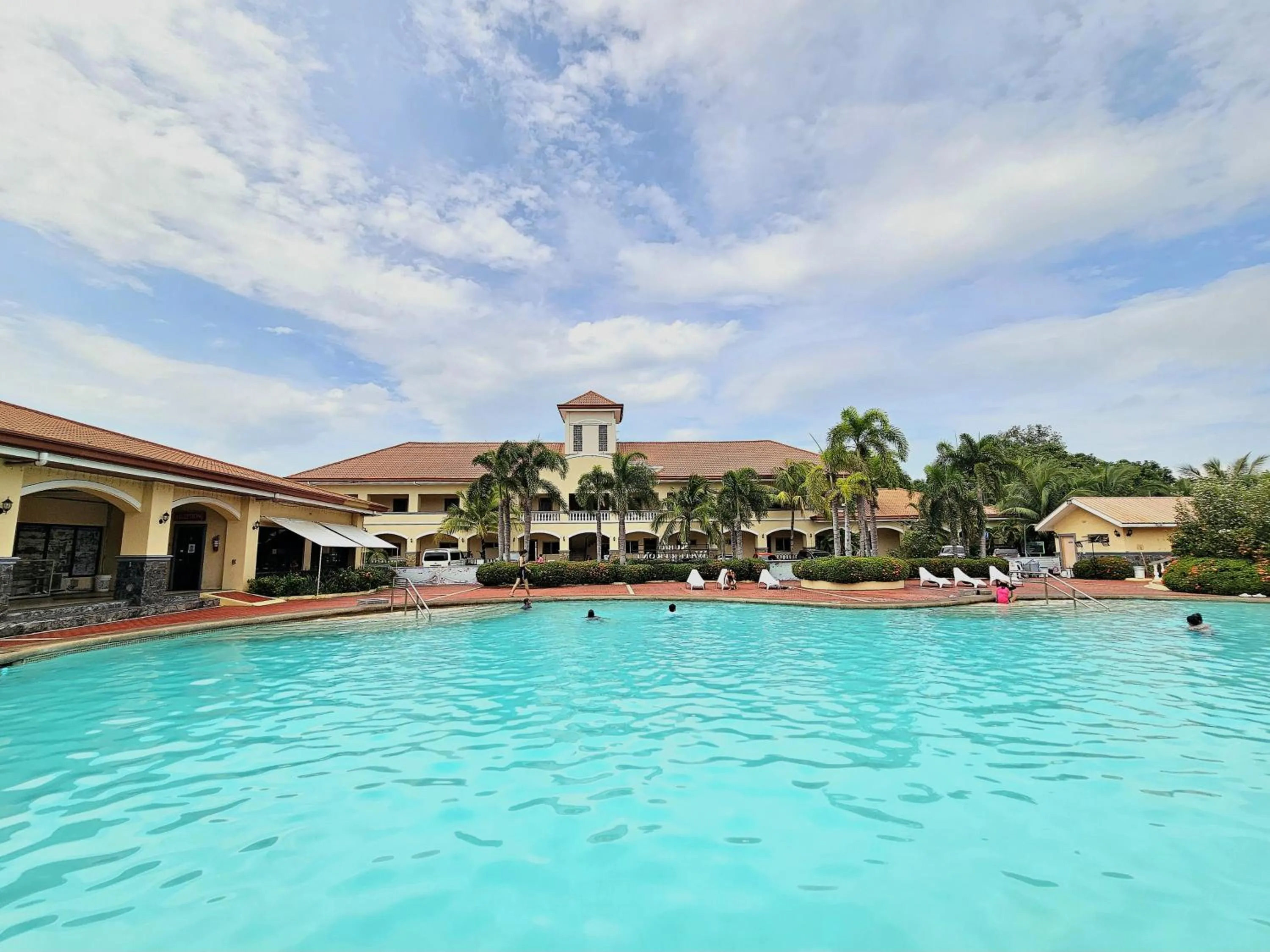 Property building in Subic Waterfront View Resort