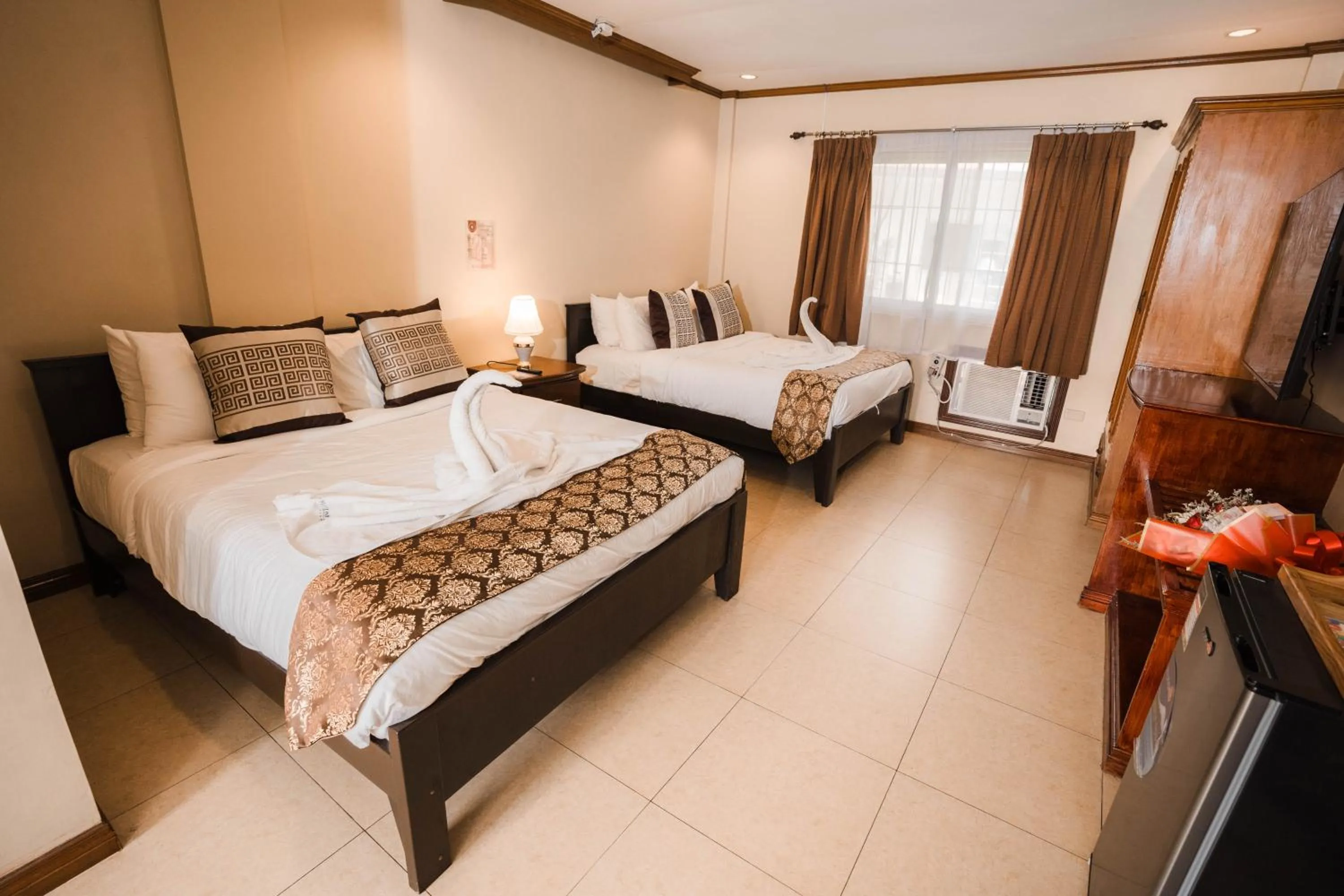 Photo of the whole room, Bed in Subic Waterfront View Resort