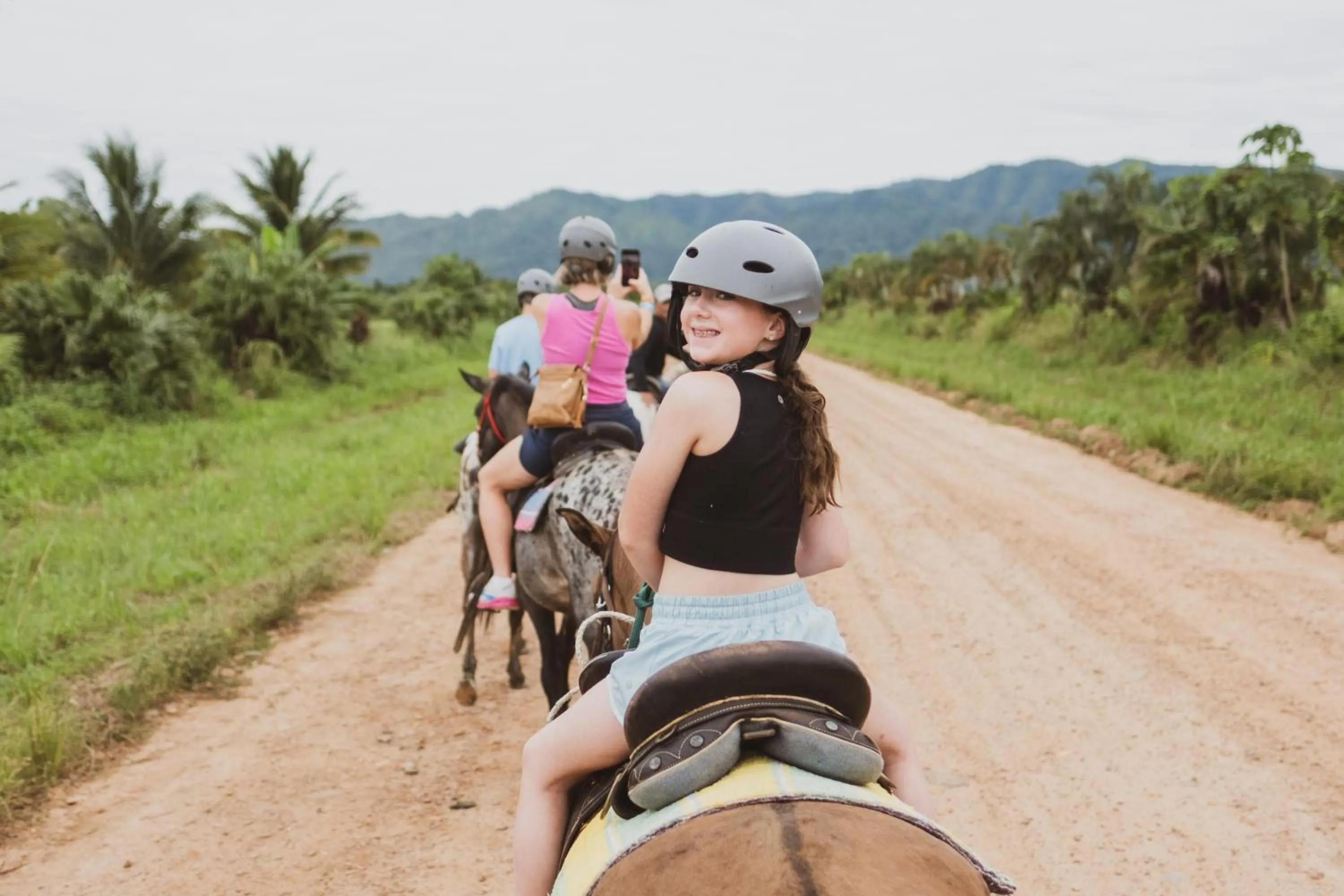 Horse-riding in Copal Tree Lodge a Muy'Ono Resort
