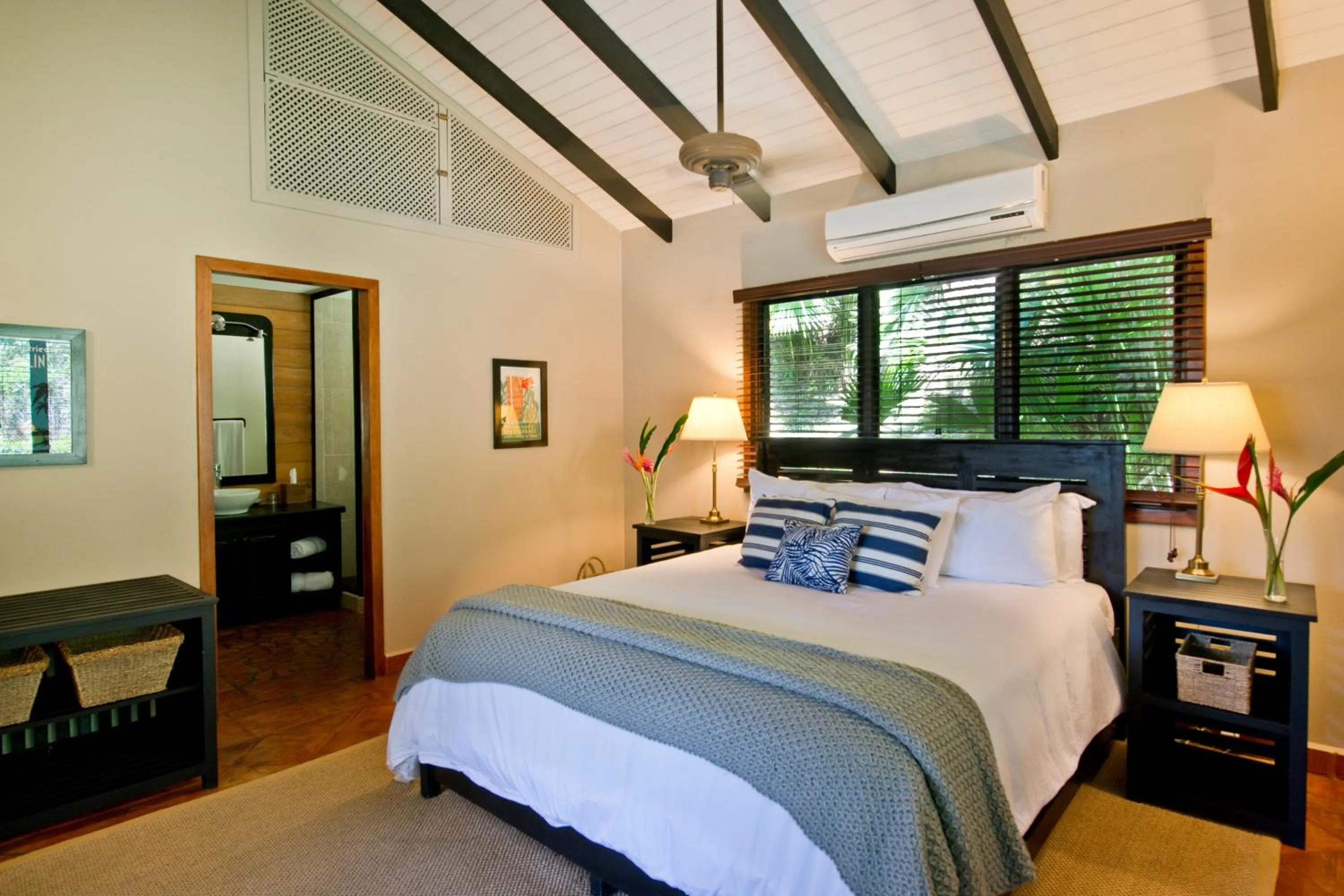 Bedroom, Bed in Copal Tree Lodge a Muy'Ono Resort