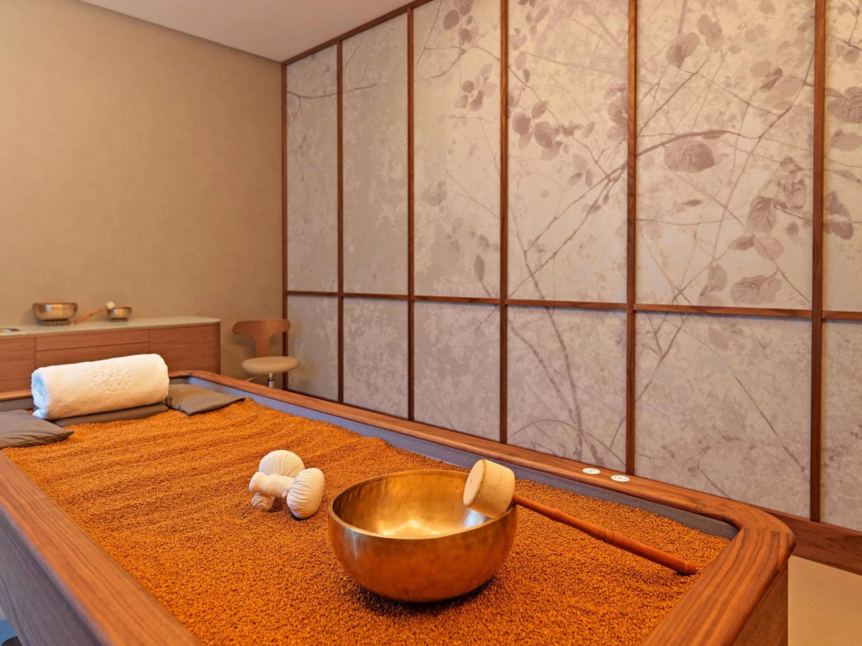 Massage in ZEM Wellness Clinic Altea - 5 Stars Grand Luxury