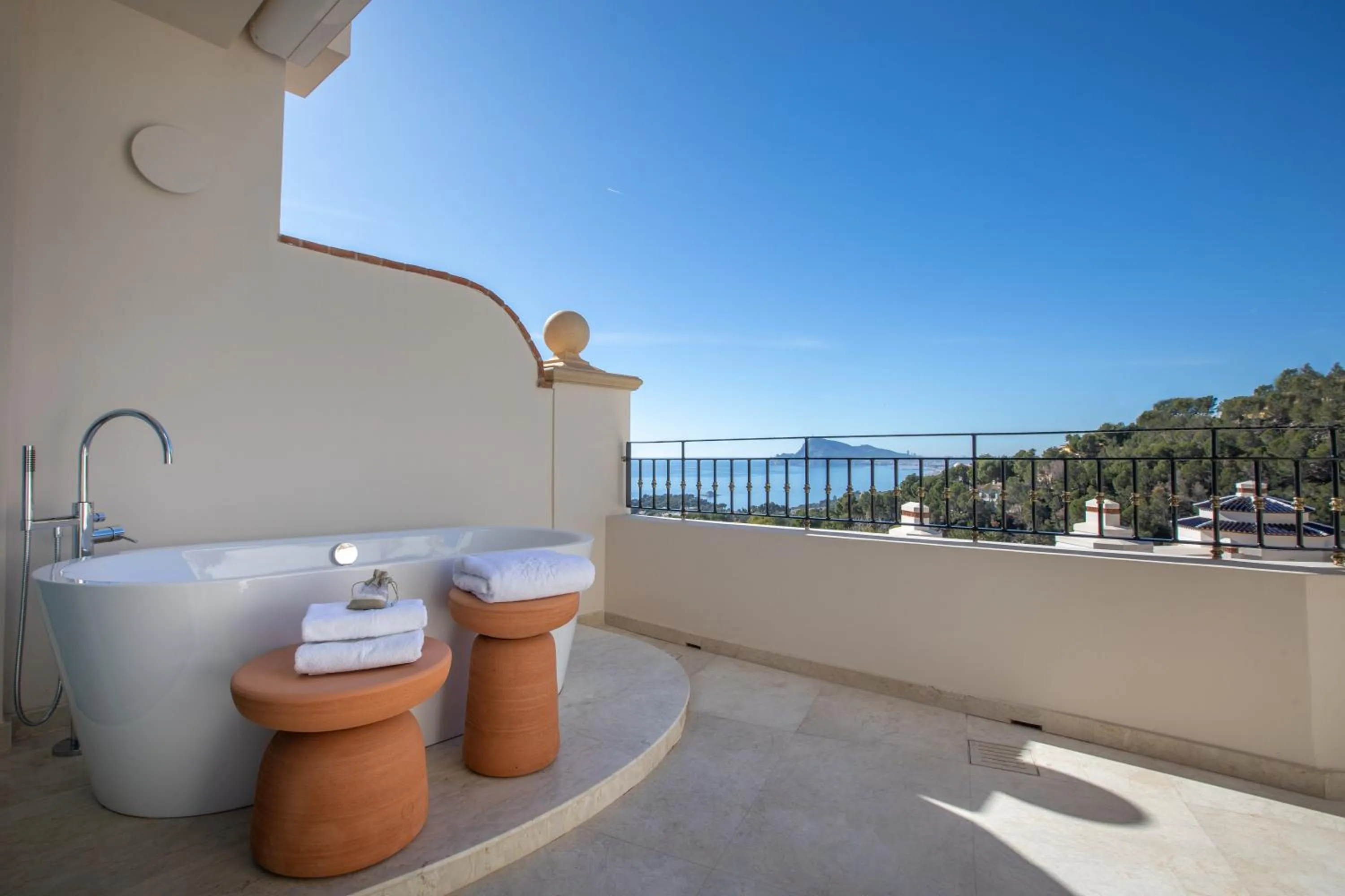 Natural landscape in ZEM Wellness Clinic Altea - 5 Stars Grand Luxury