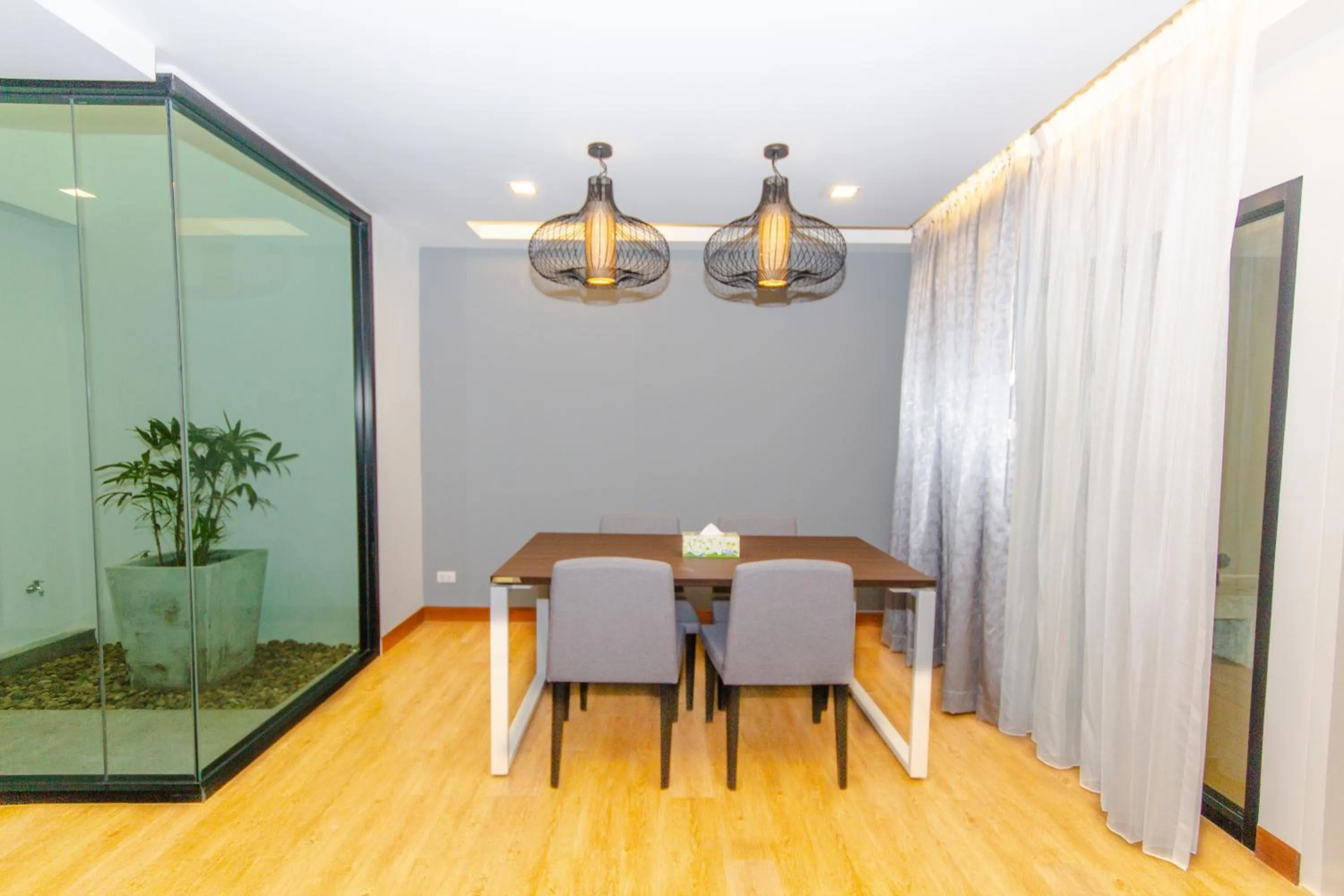 Dining area in The Grand Chaiyapruek Nimman Chiangmai