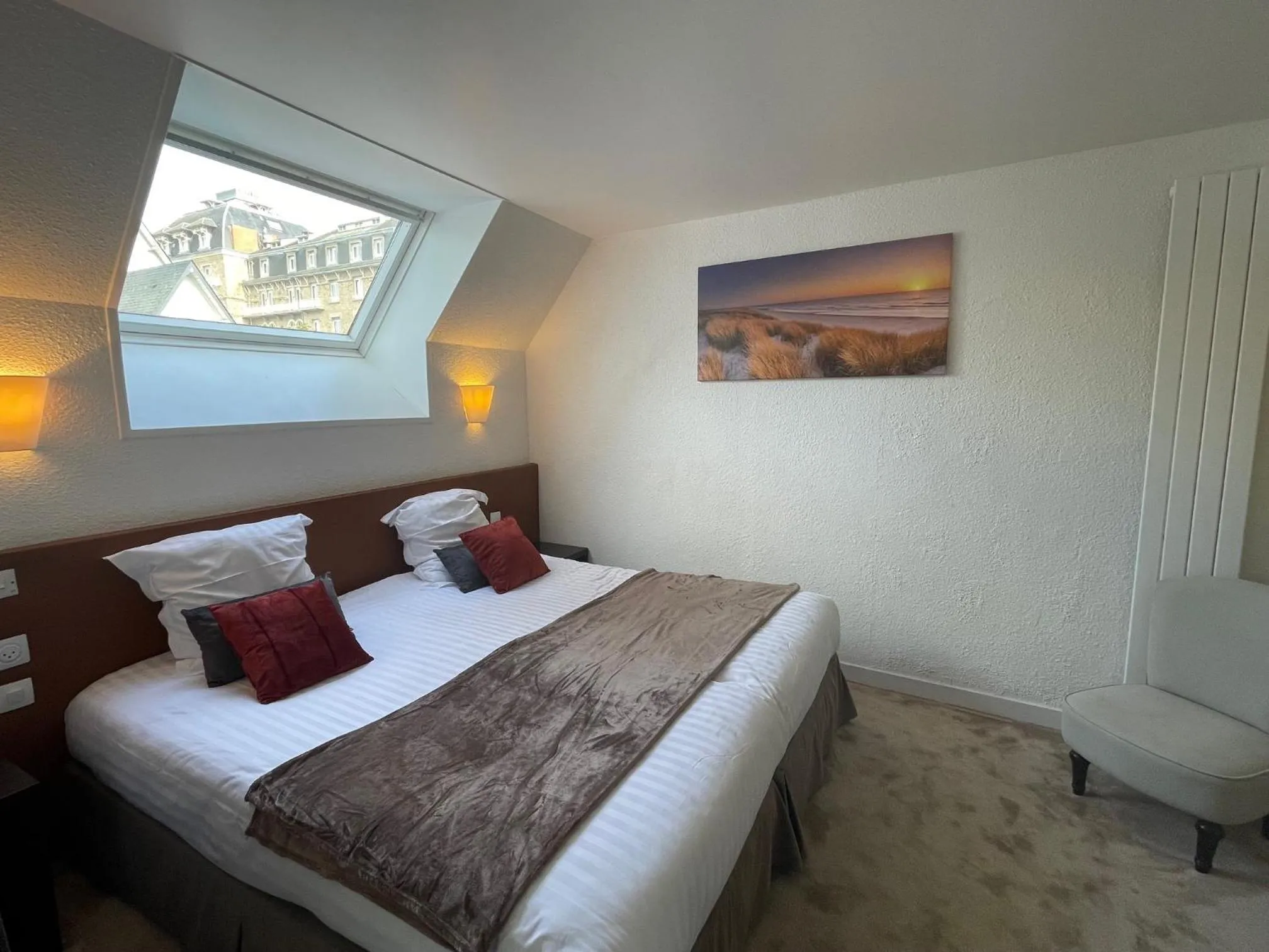 Bedroom, Bed in Adonis Cottage la Baule