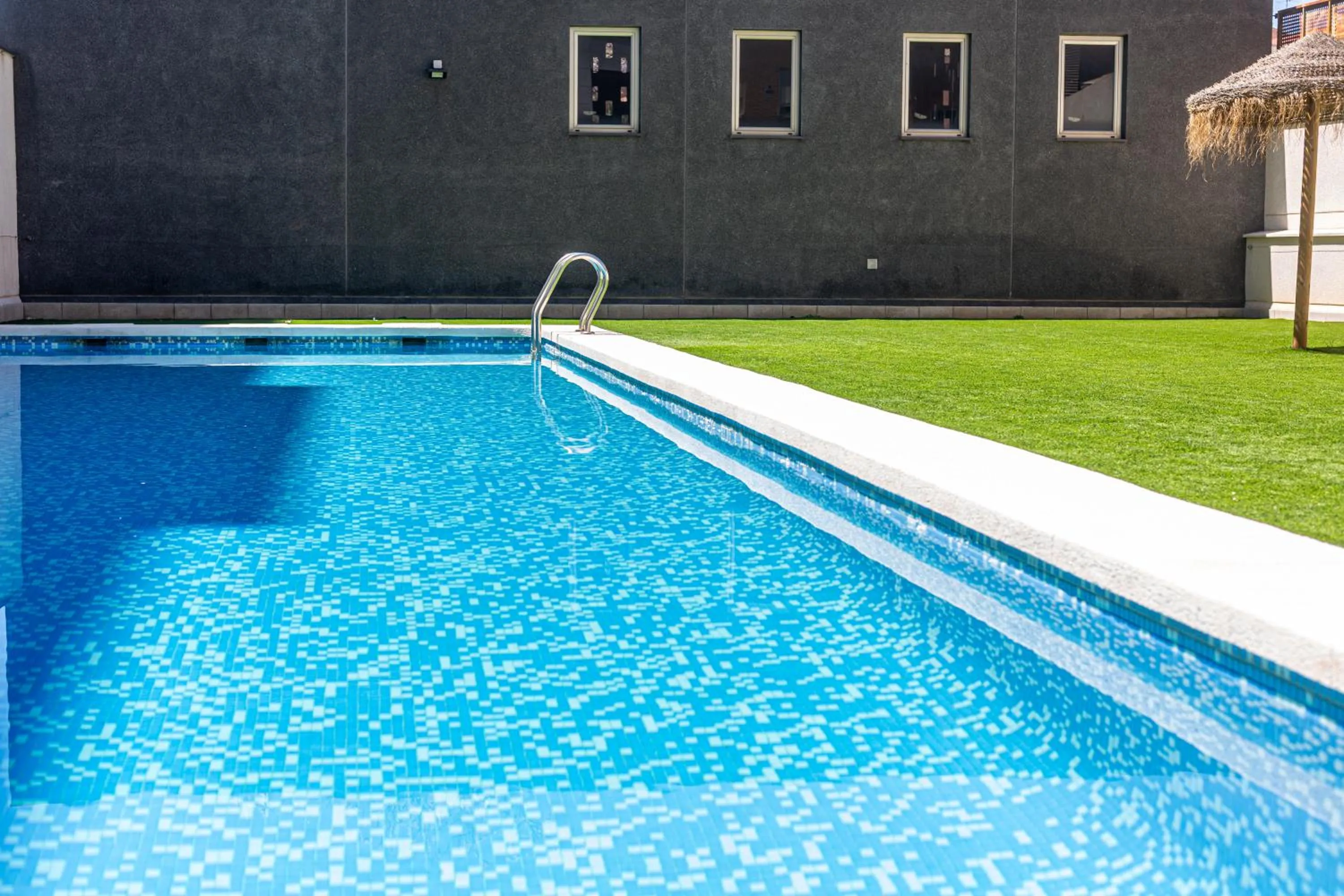 Swimming pool in Maya Bay Suites