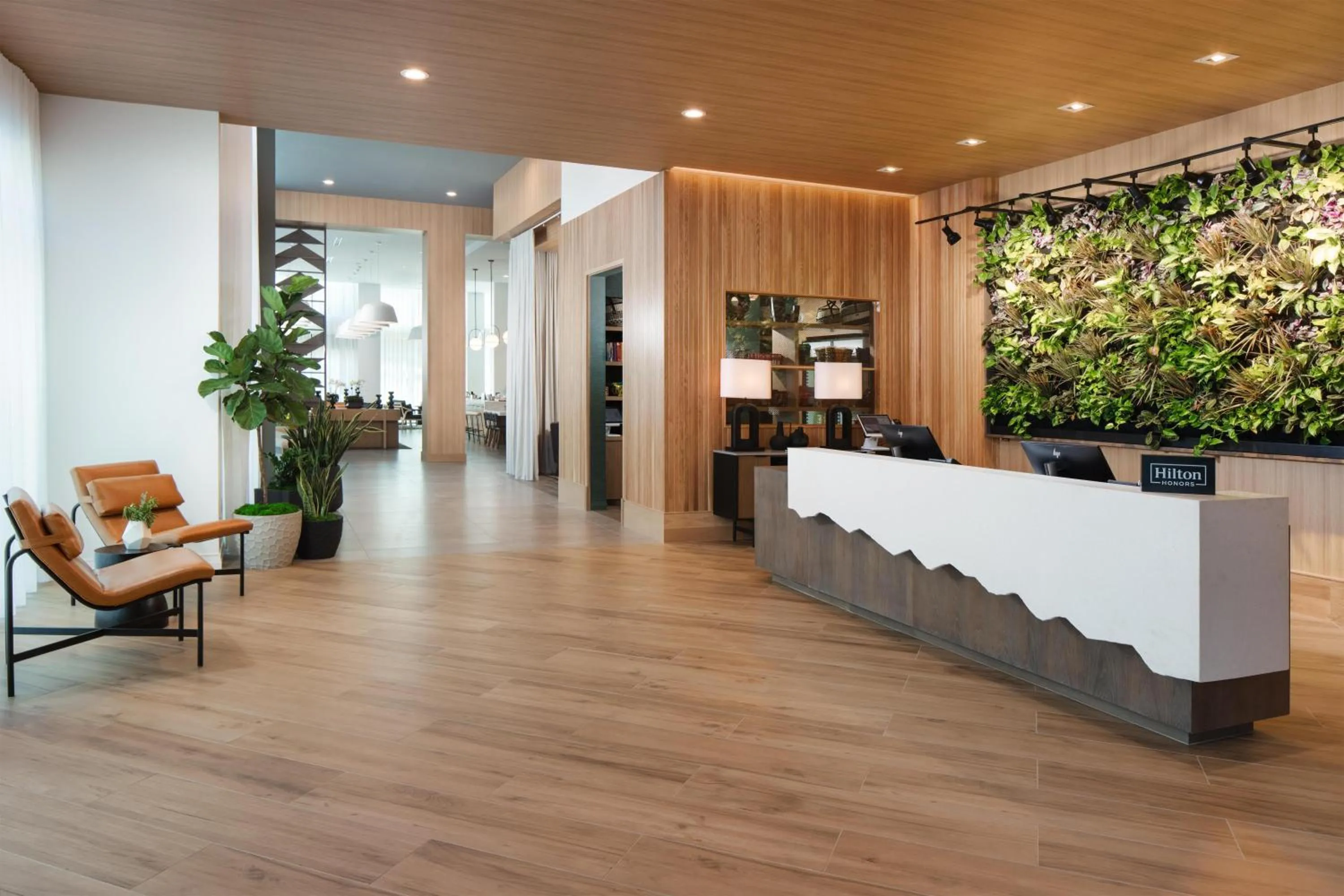 Lobby or reception in Embassy Suites By Hilton Chattanooga Downtown