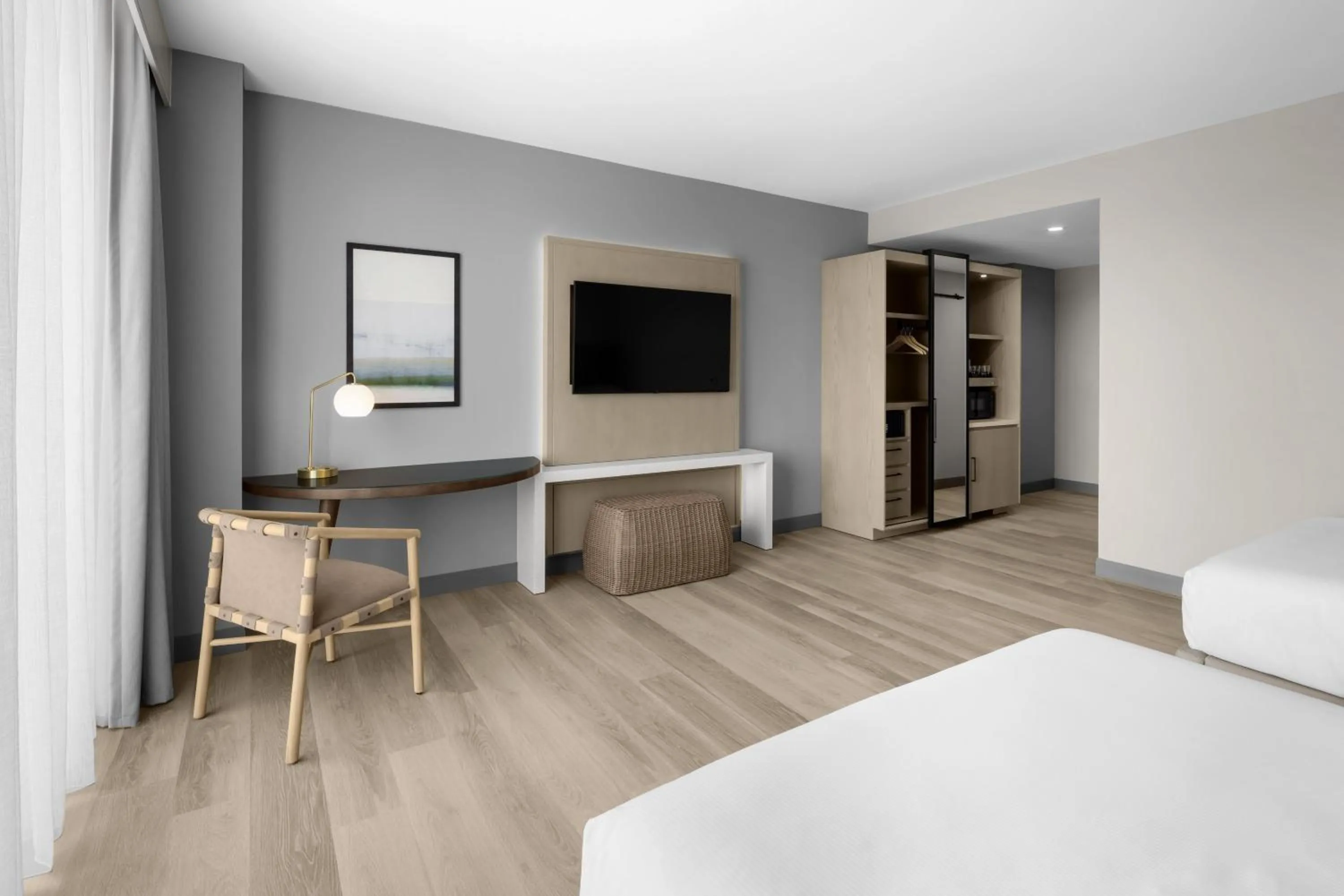 Bedroom, Bed in Hilton Jacksonville At Mayo Clinic