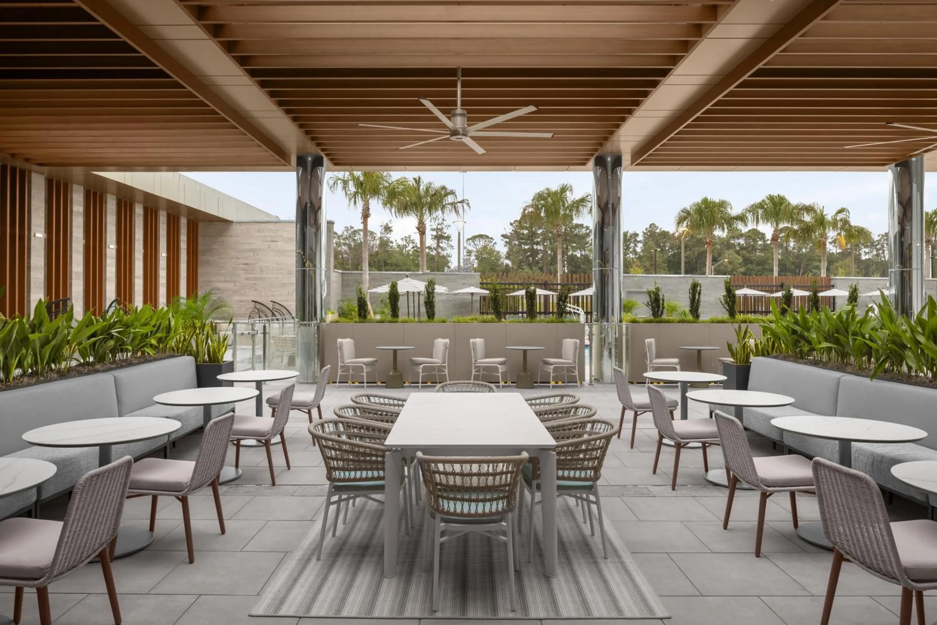 Patio in Hilton Jacksonville At Mayo Clinic