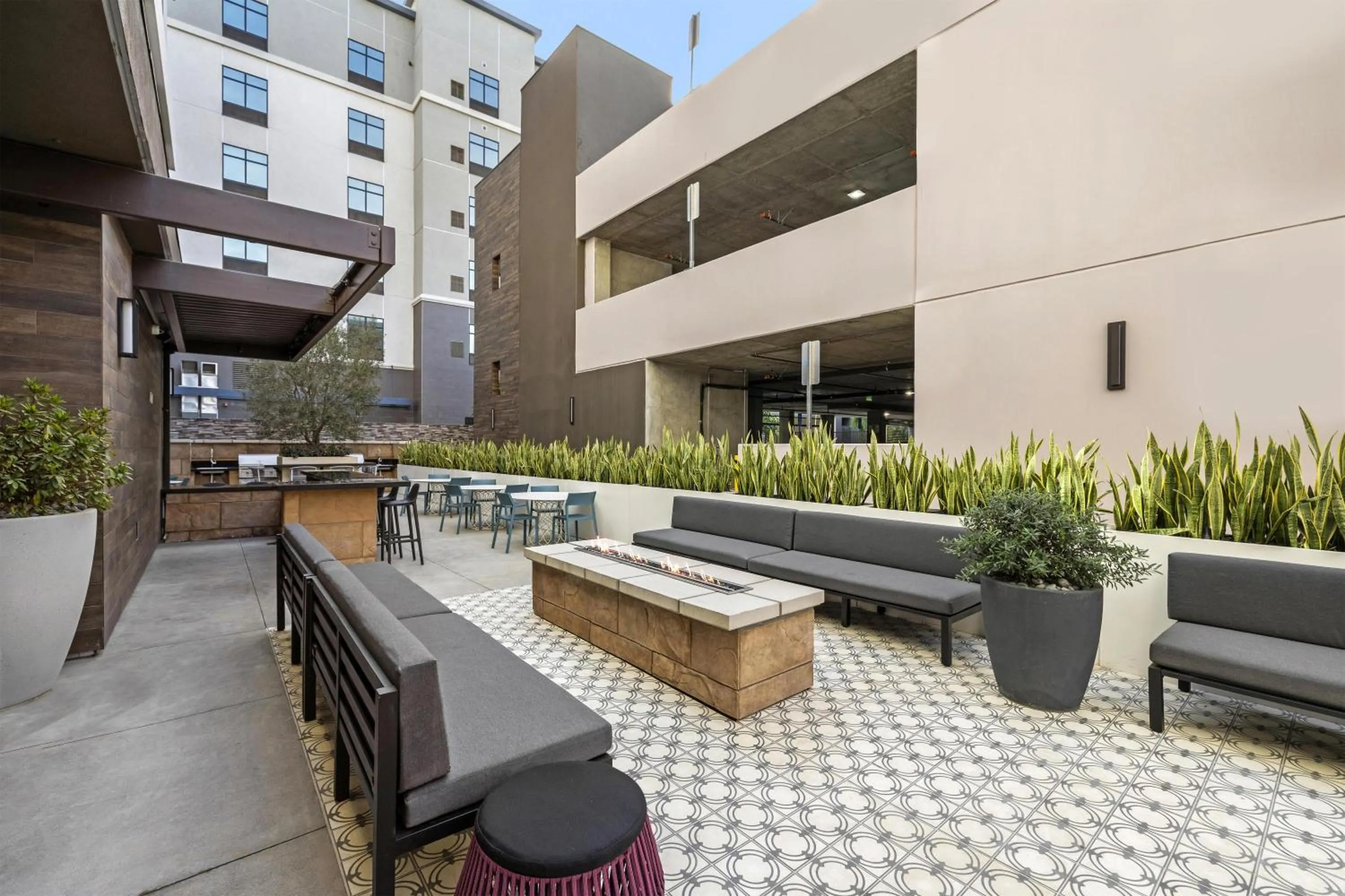 Patio in Home2 Suites By Hilton Riverside Downtown