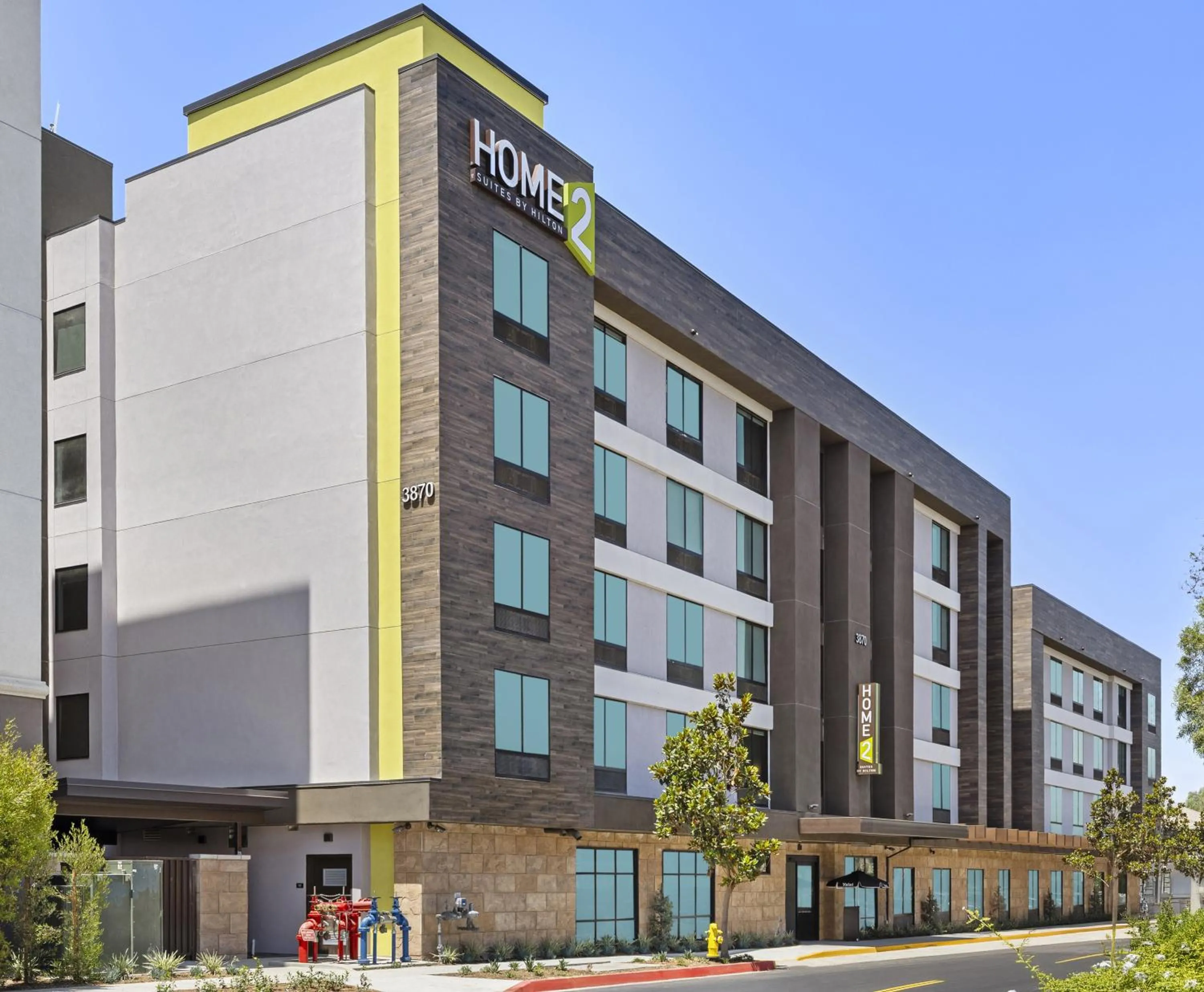 Property building in Home2 Suites By Hilton Riverside Downtown