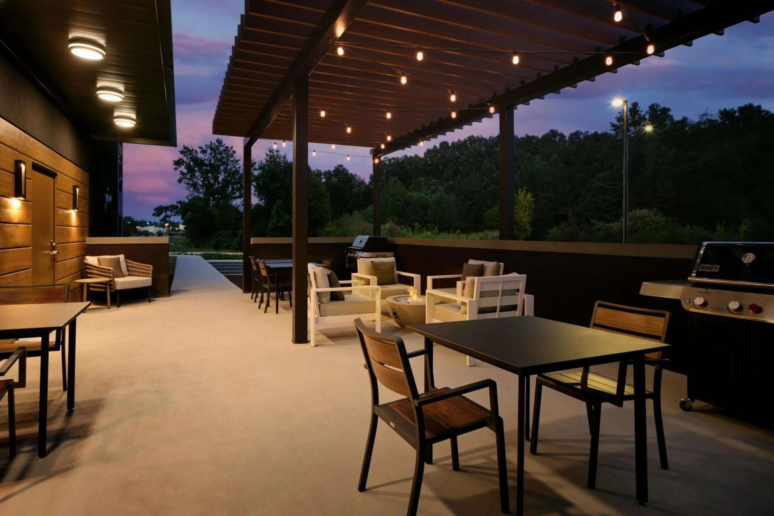 Patio in LivSmart Studios By Hilton Tullahoma