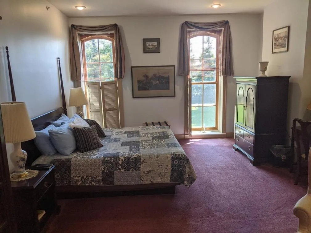 Executive Suite in Oak Valley Inn and Suites