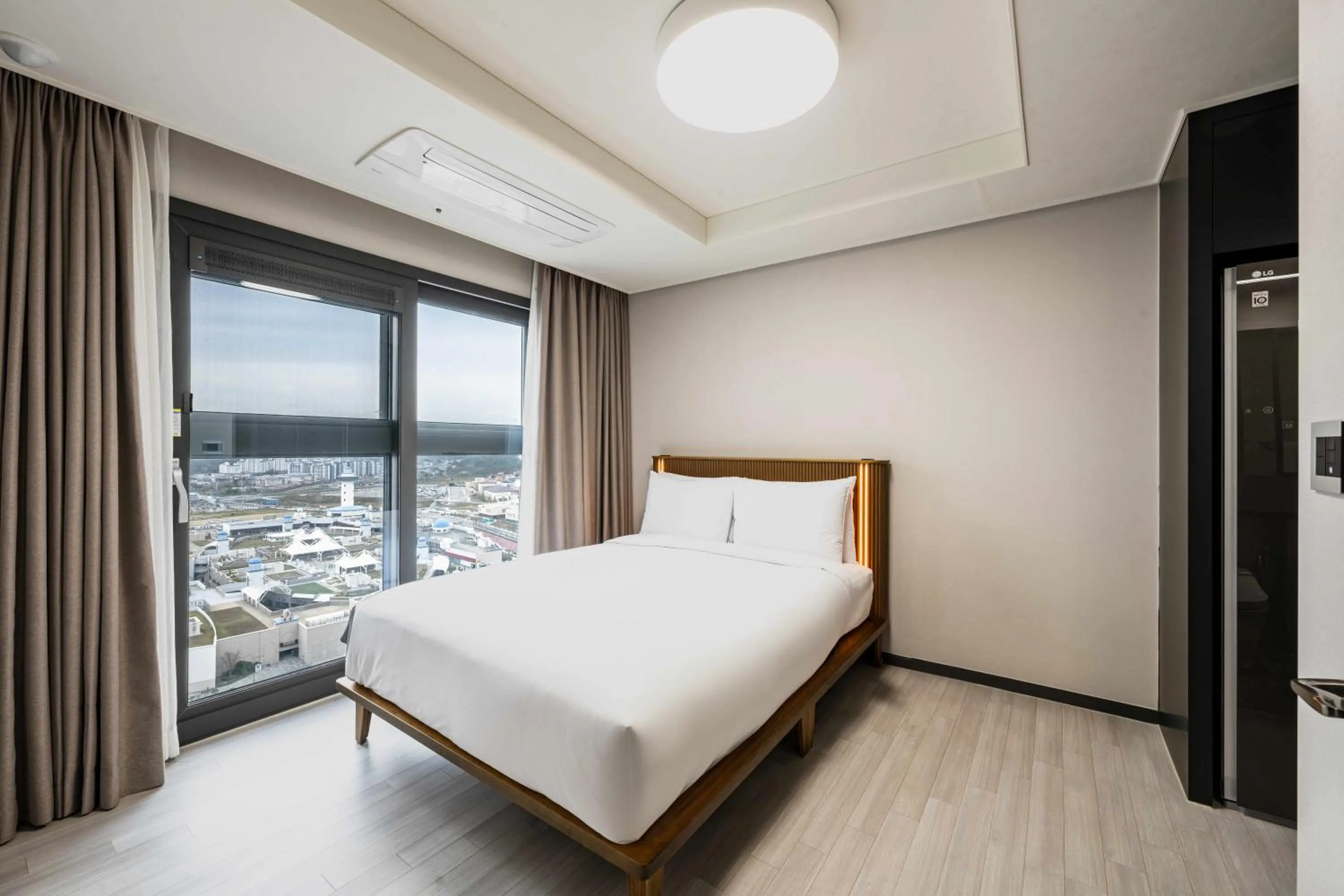 Bed in Odays Osiria Residence