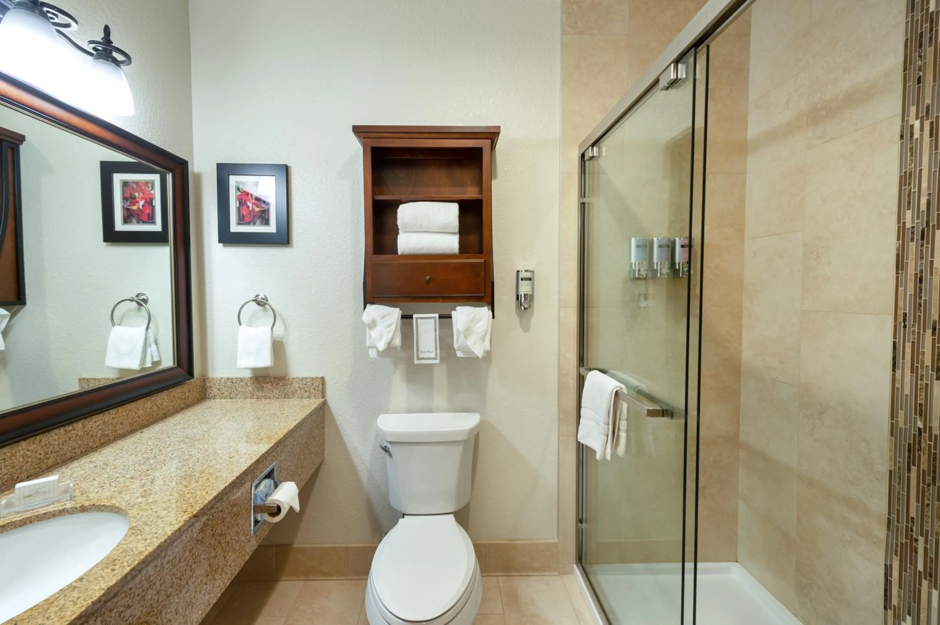 Bathroom in Icicle Village Resort