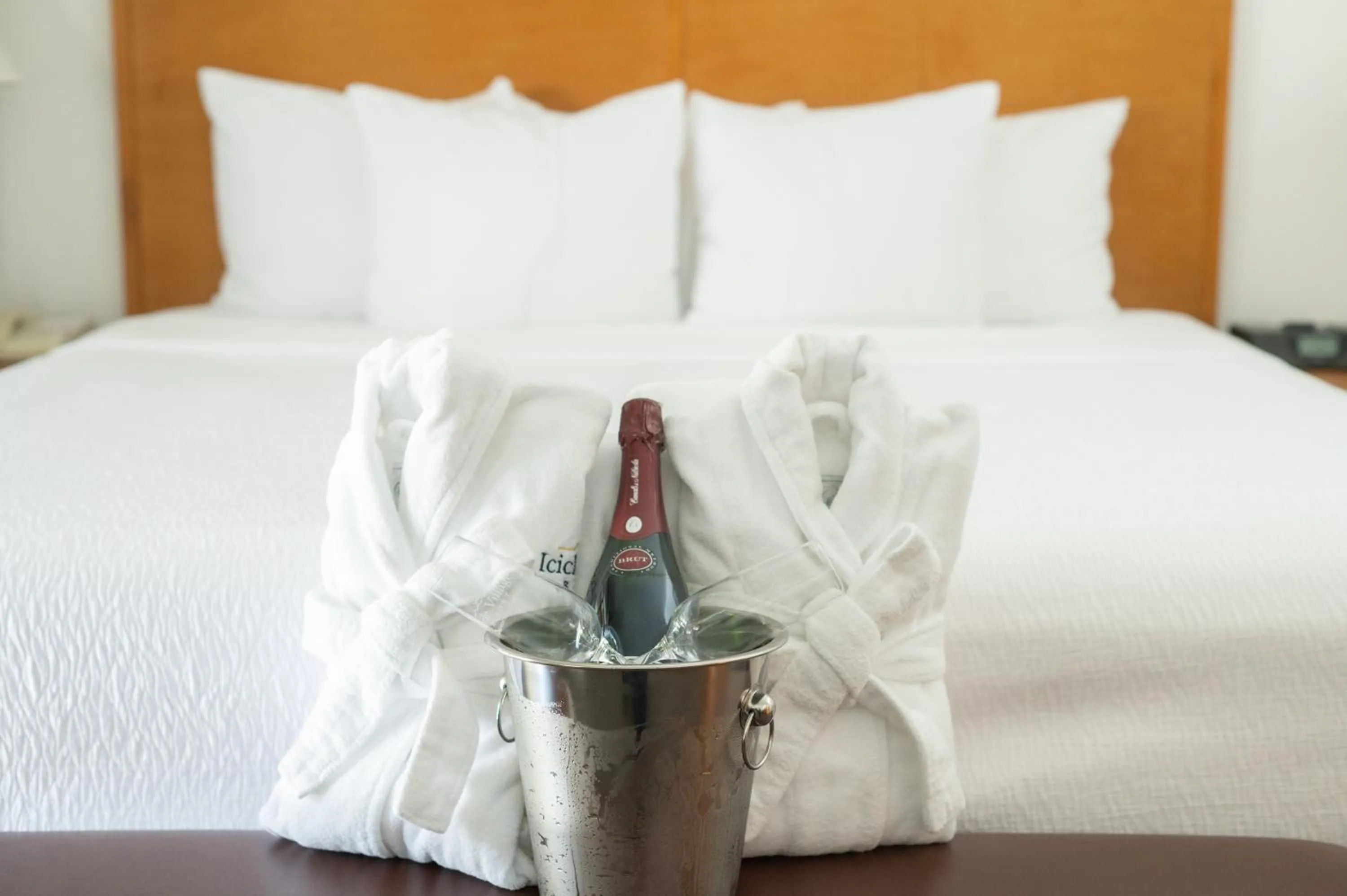 Bed in Icicle Village Resort