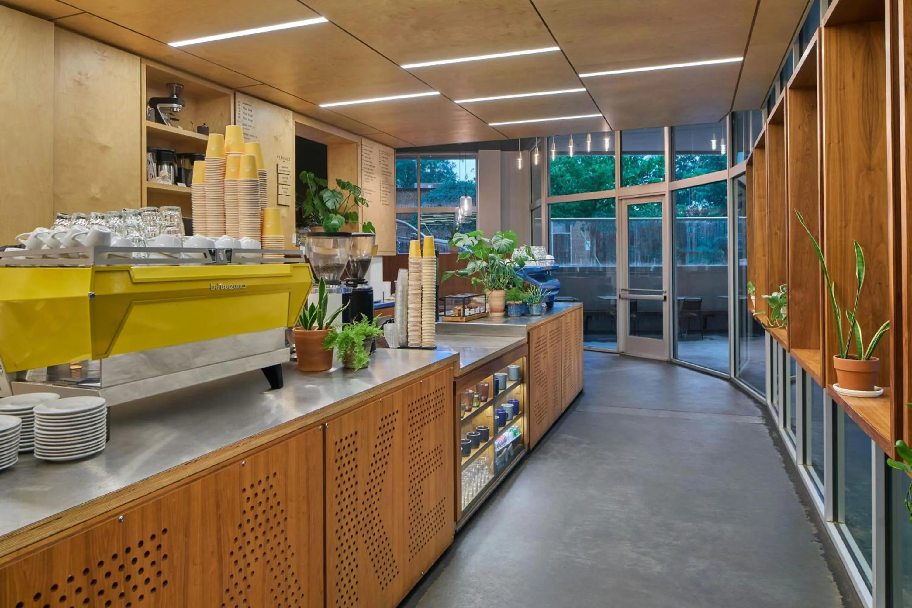 Restaurant/places to eat in Aloft Raleigh