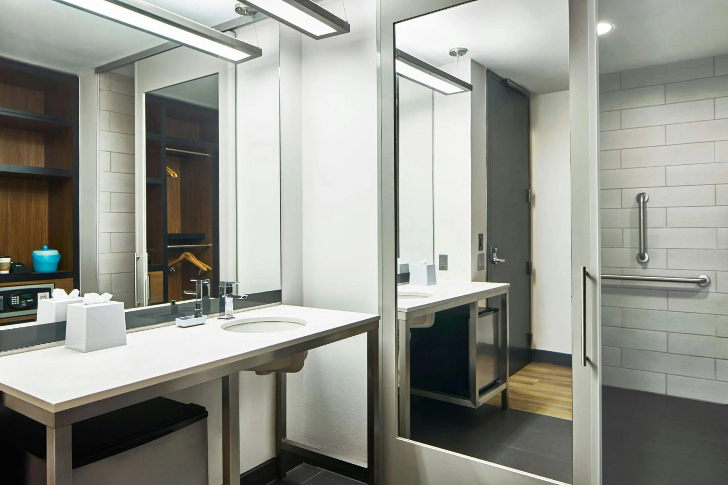 Bathroom in Aloft Raleigh