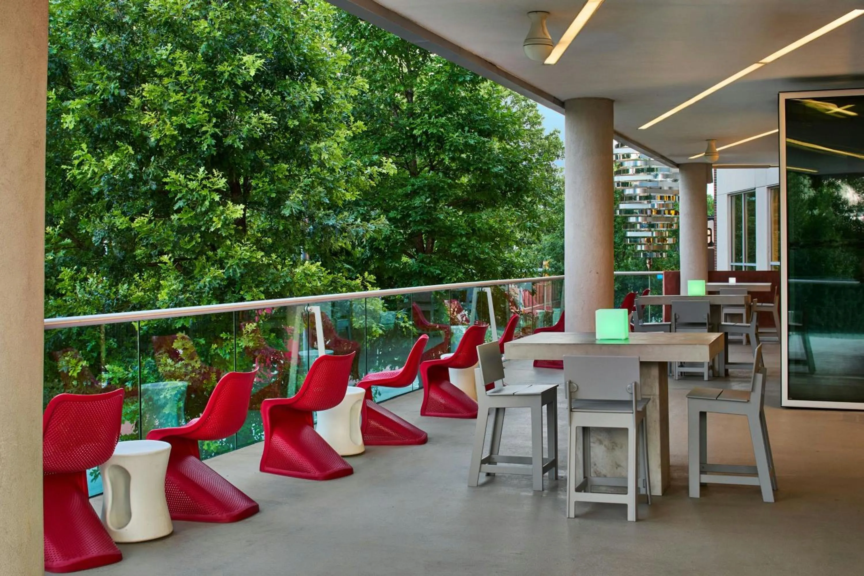 Restaurant/places to eat in Aloft Raleigh