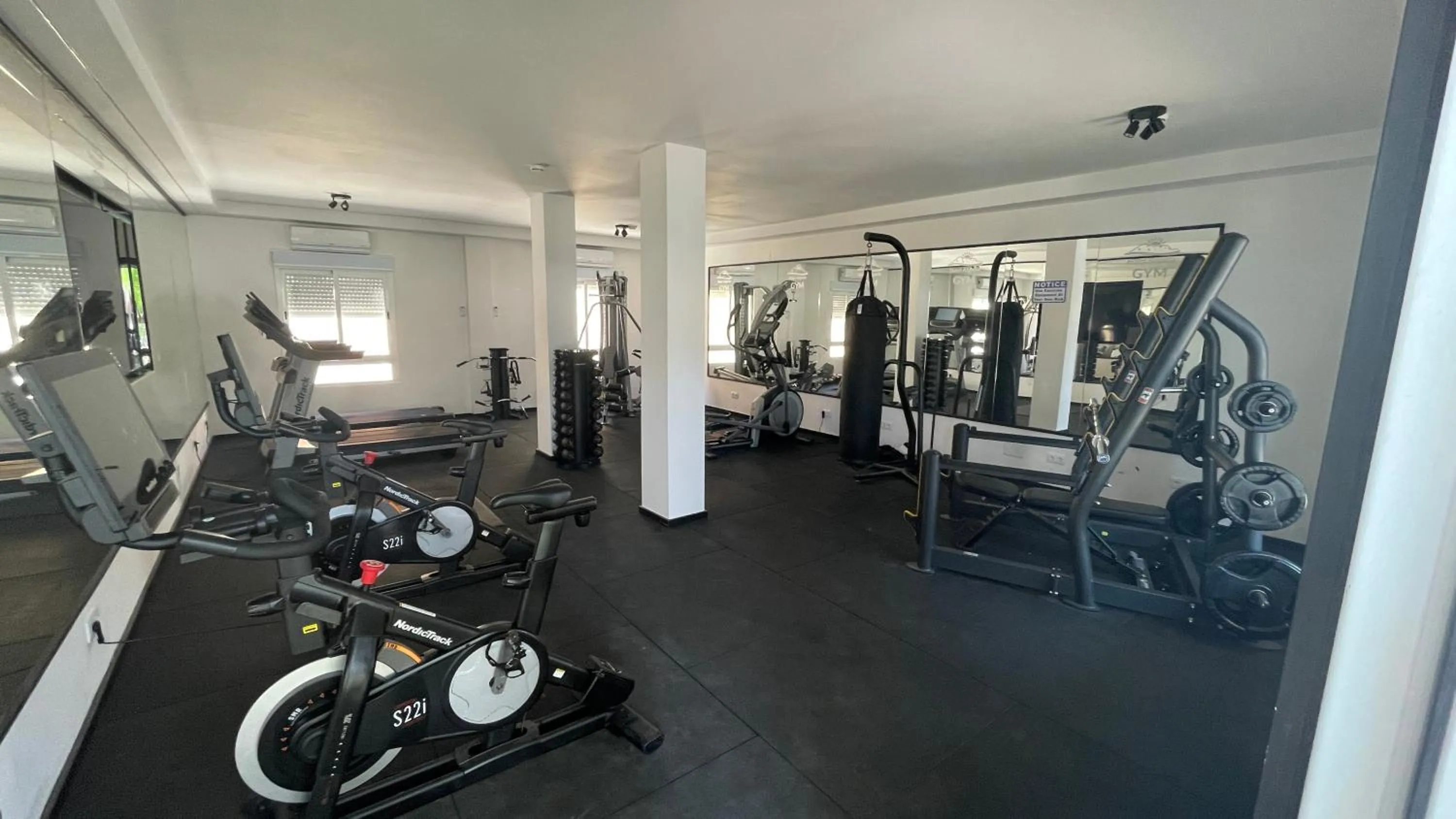 Fitness centre/facilities in Hotel Algorfa