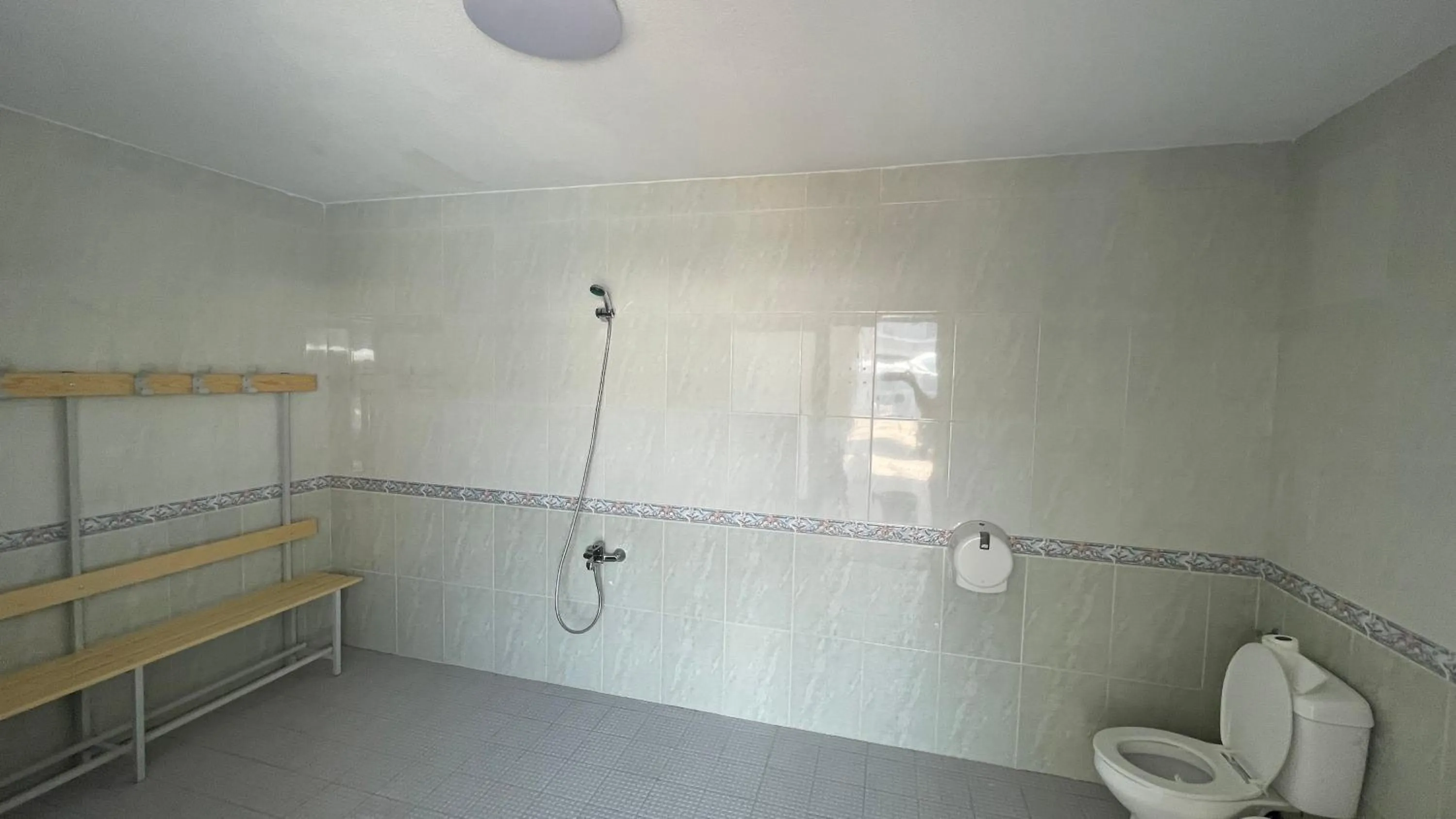 Shower in Hotel Algorfa