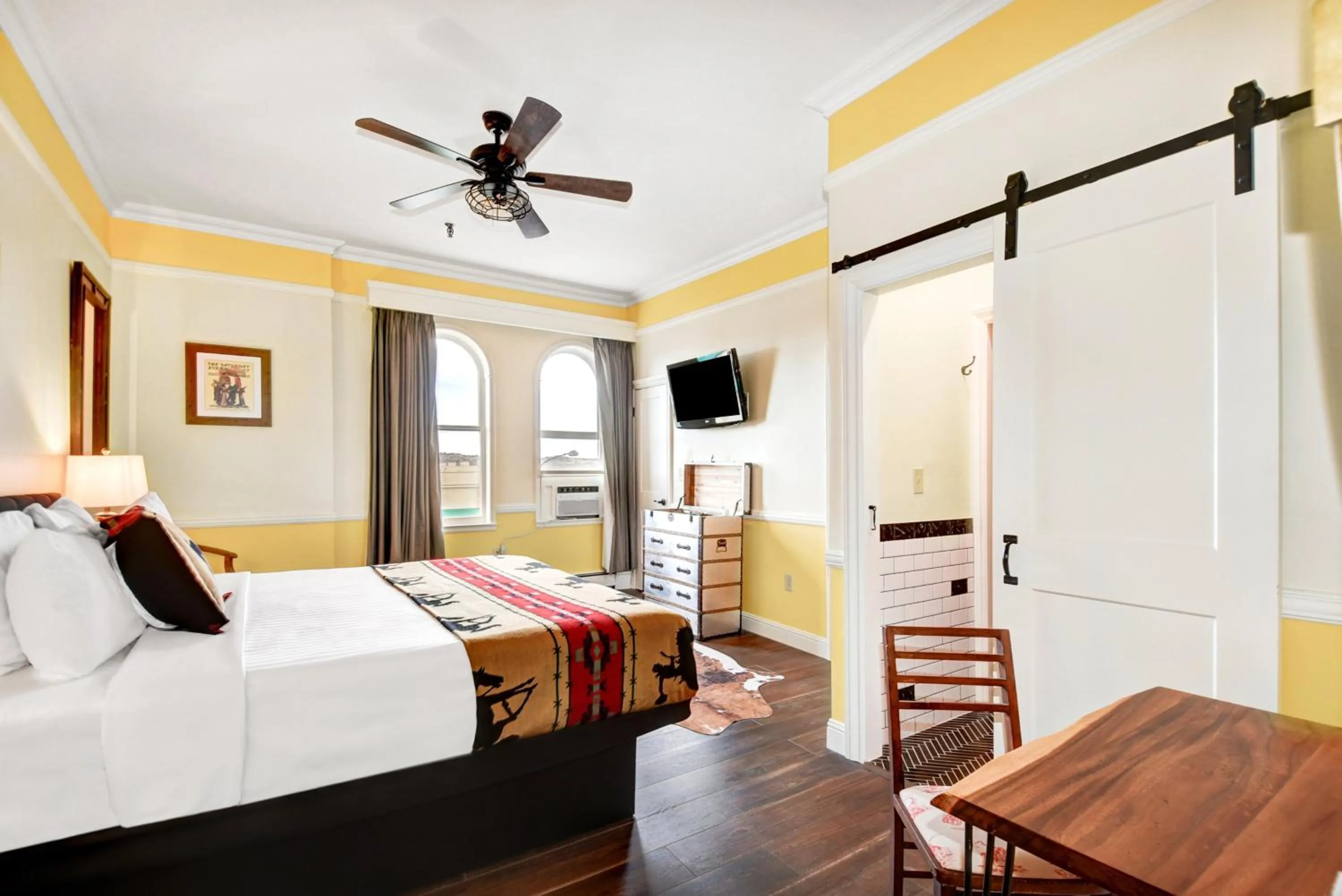 Photo of the whole room in Hotel St Michael, BW Premier Collection