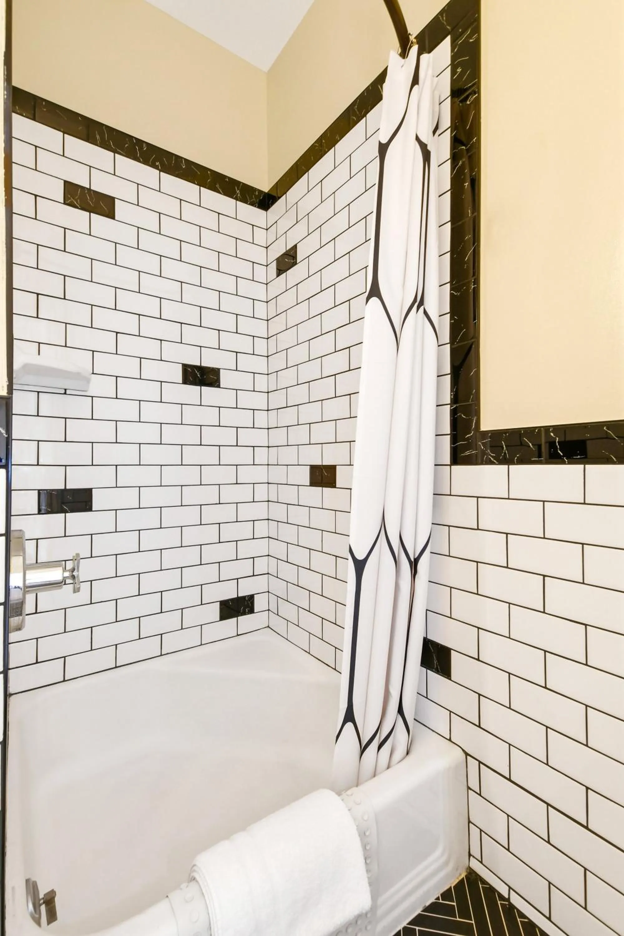 Photo of the whole room in Hotel St Michael, BW Premier Collection