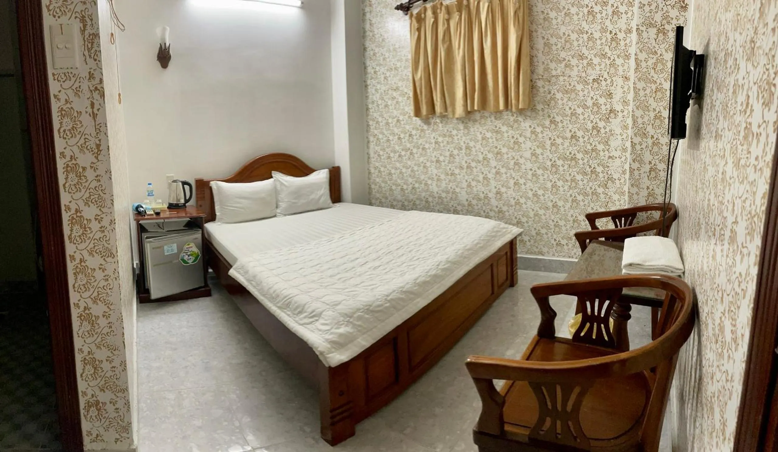 Bed in Thuy Van Hotel