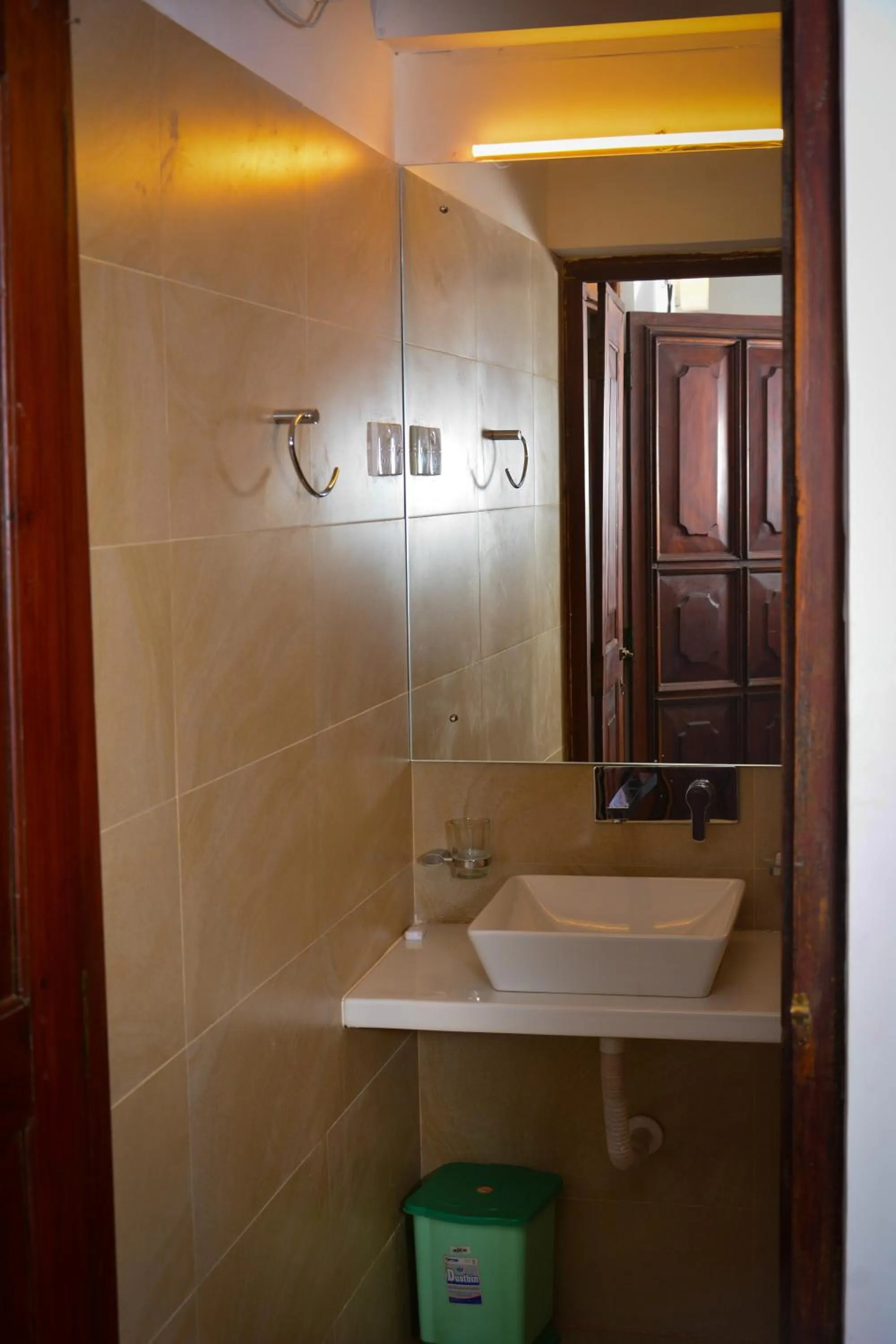 Bathroom in Sunset Fort Galle