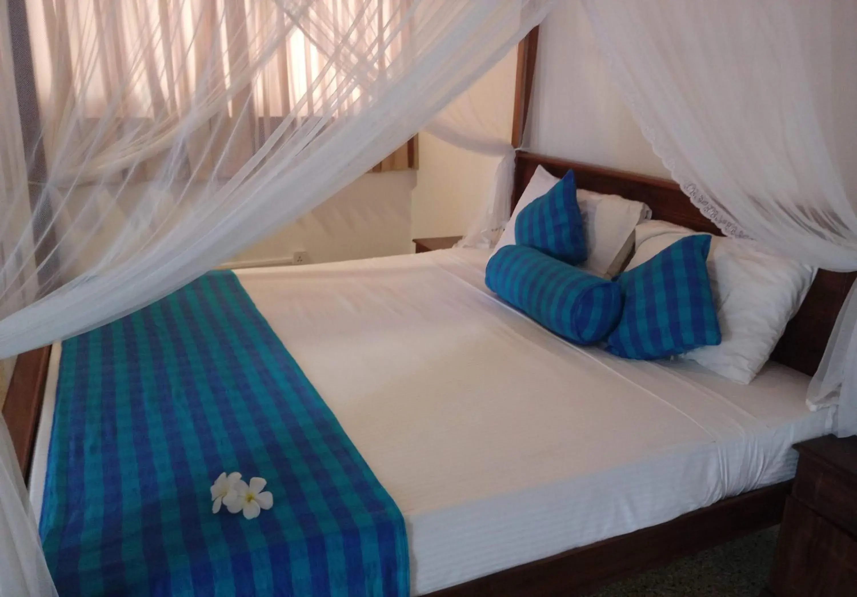 Superior Triple Room in Sunset Fort Galle Superior Triple Room in Sunset Fort Galle