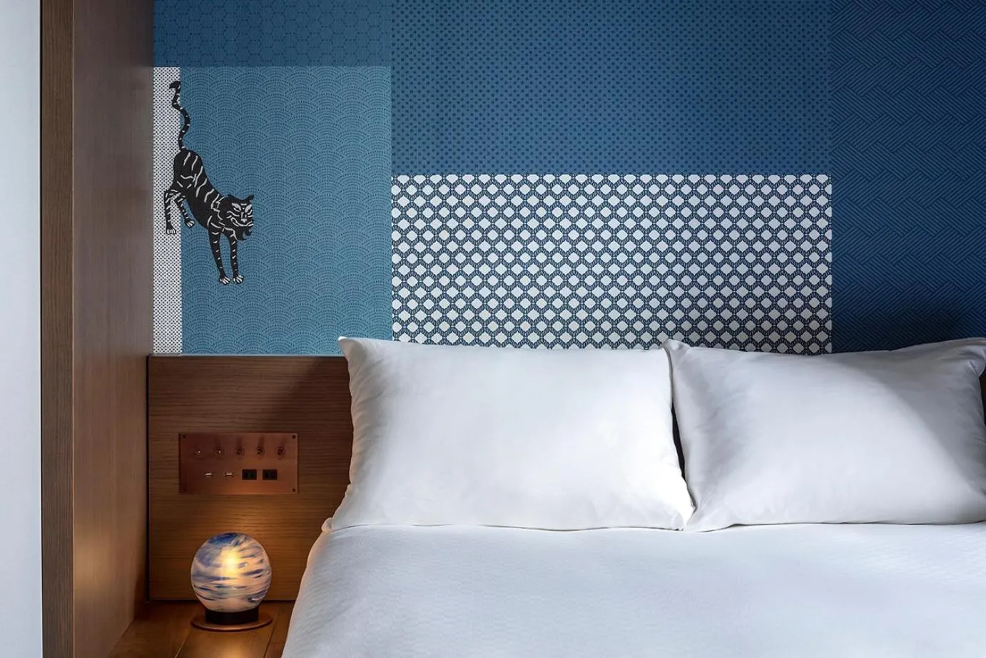 Bed in Estinate Hotel Naha