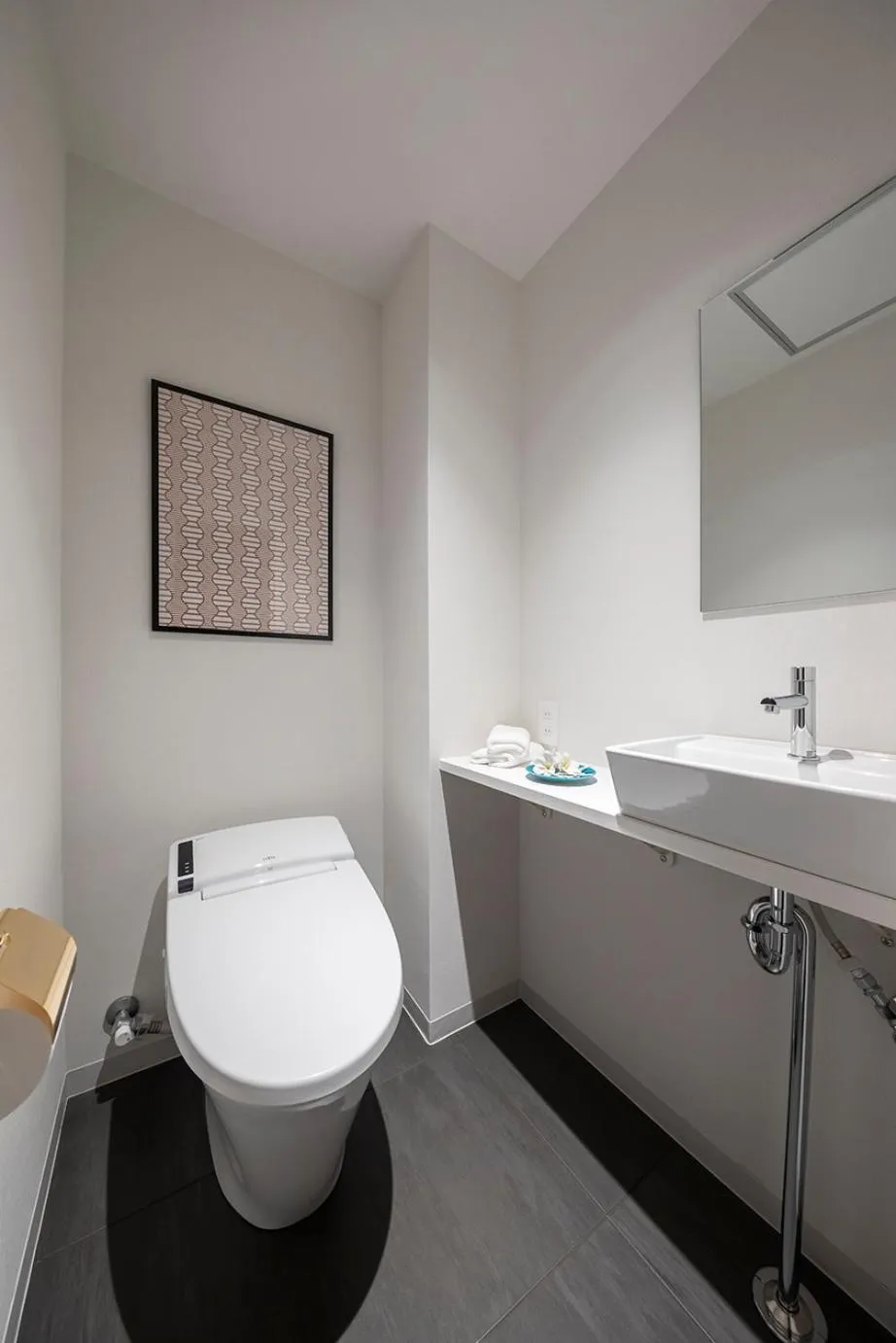 Toilet in Estinate Hotel Naha