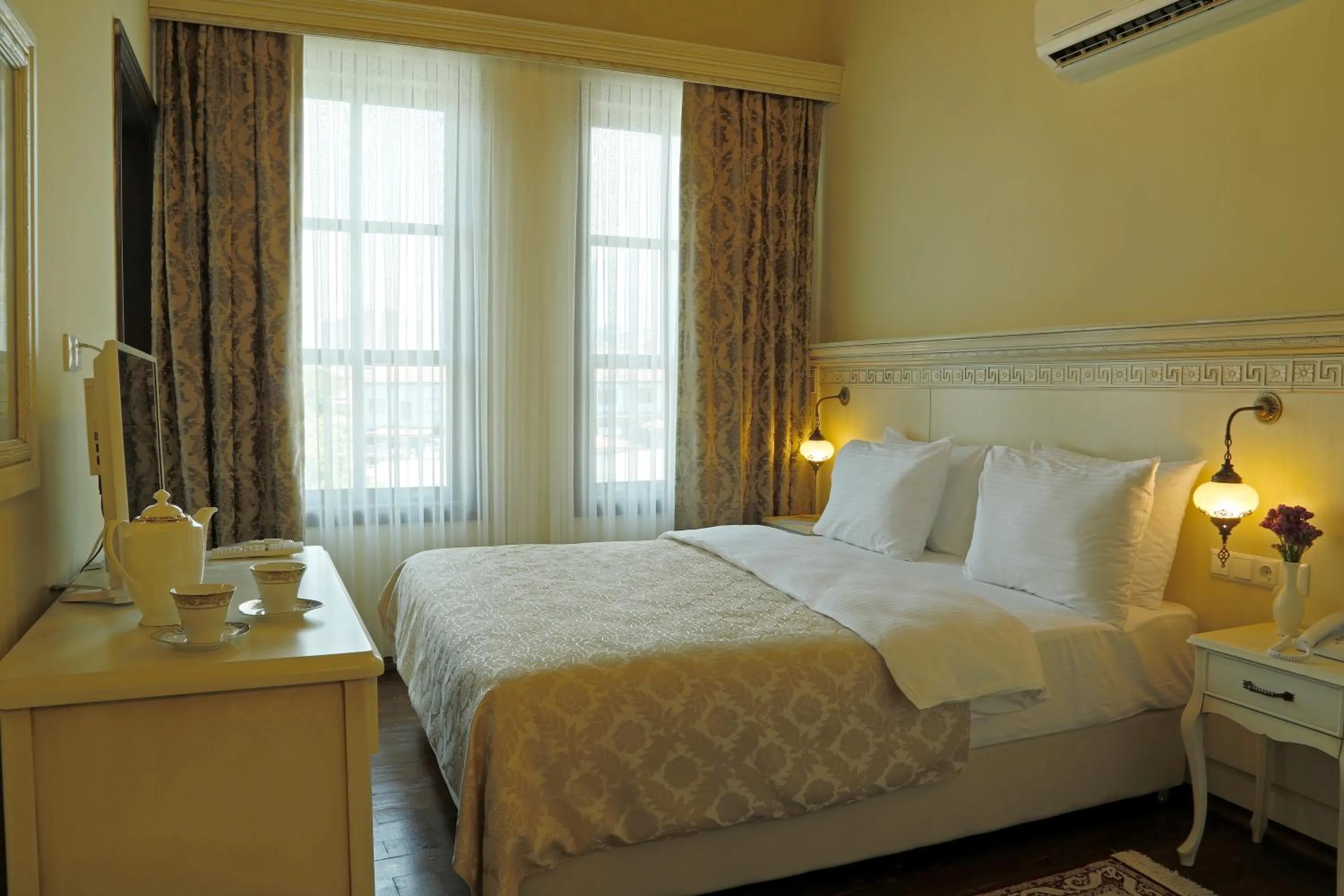 Day, Bed in Bursa İpekyolu Hotel