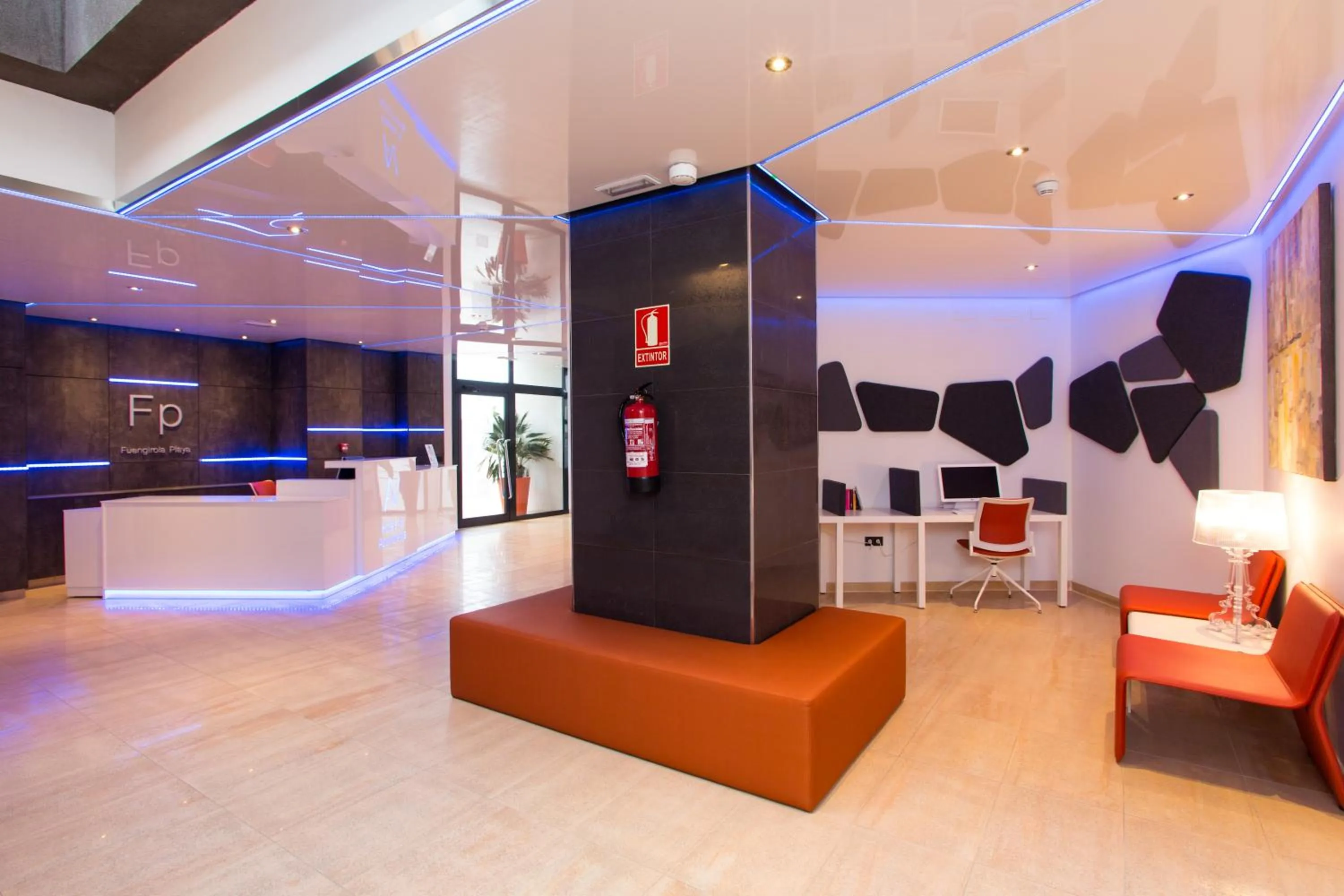 Lobby or reception in Apartamentos Fuengirola Playa