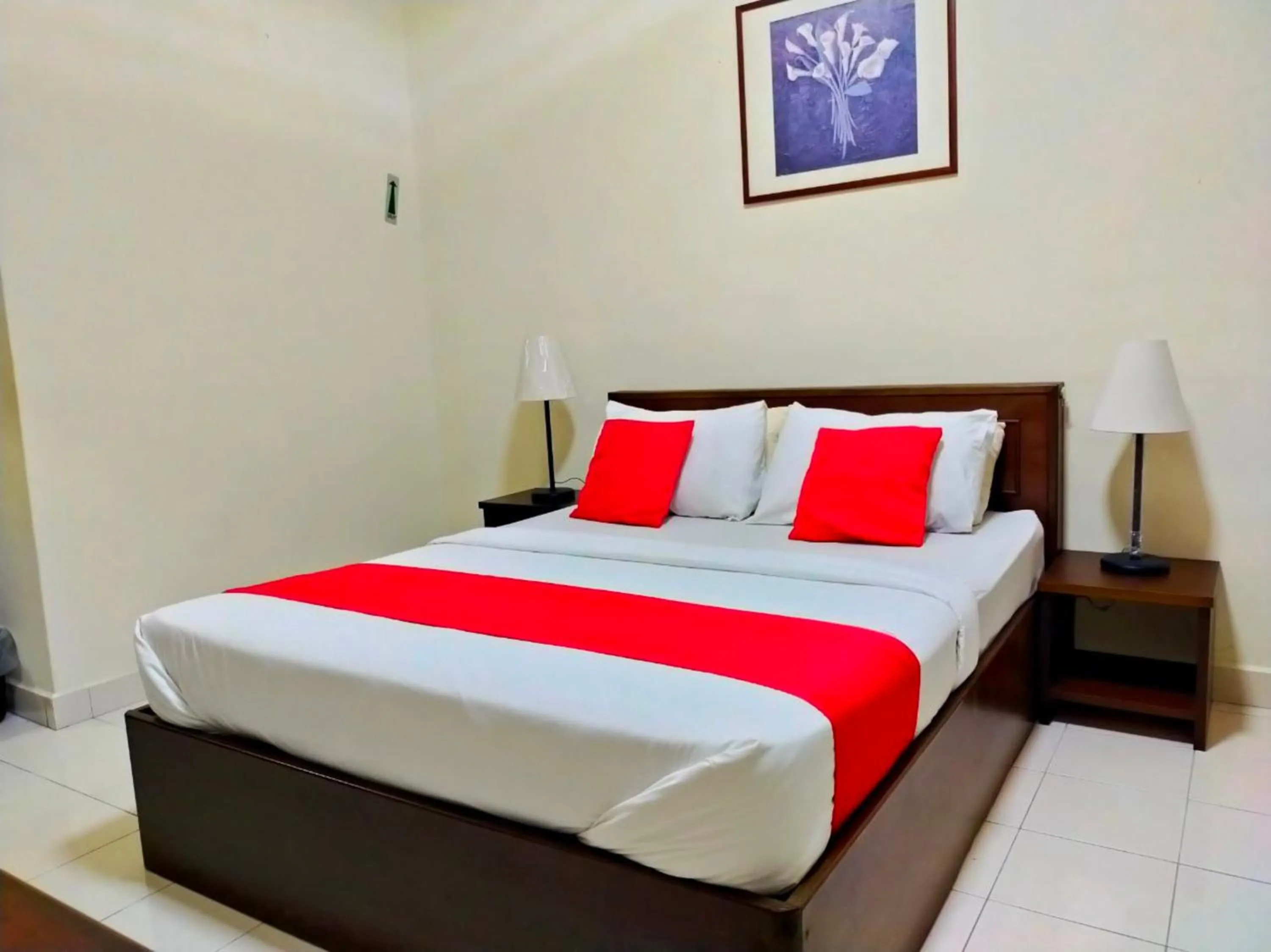 Bedroom in Capital O Suria Urban Escape