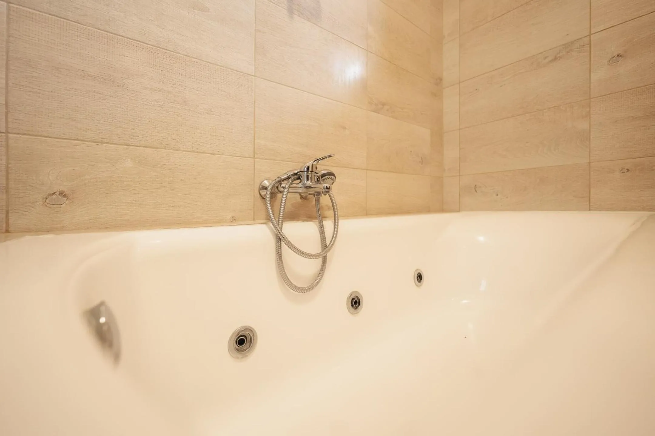 Bathroom in Kalisun Pool House by Georgalas