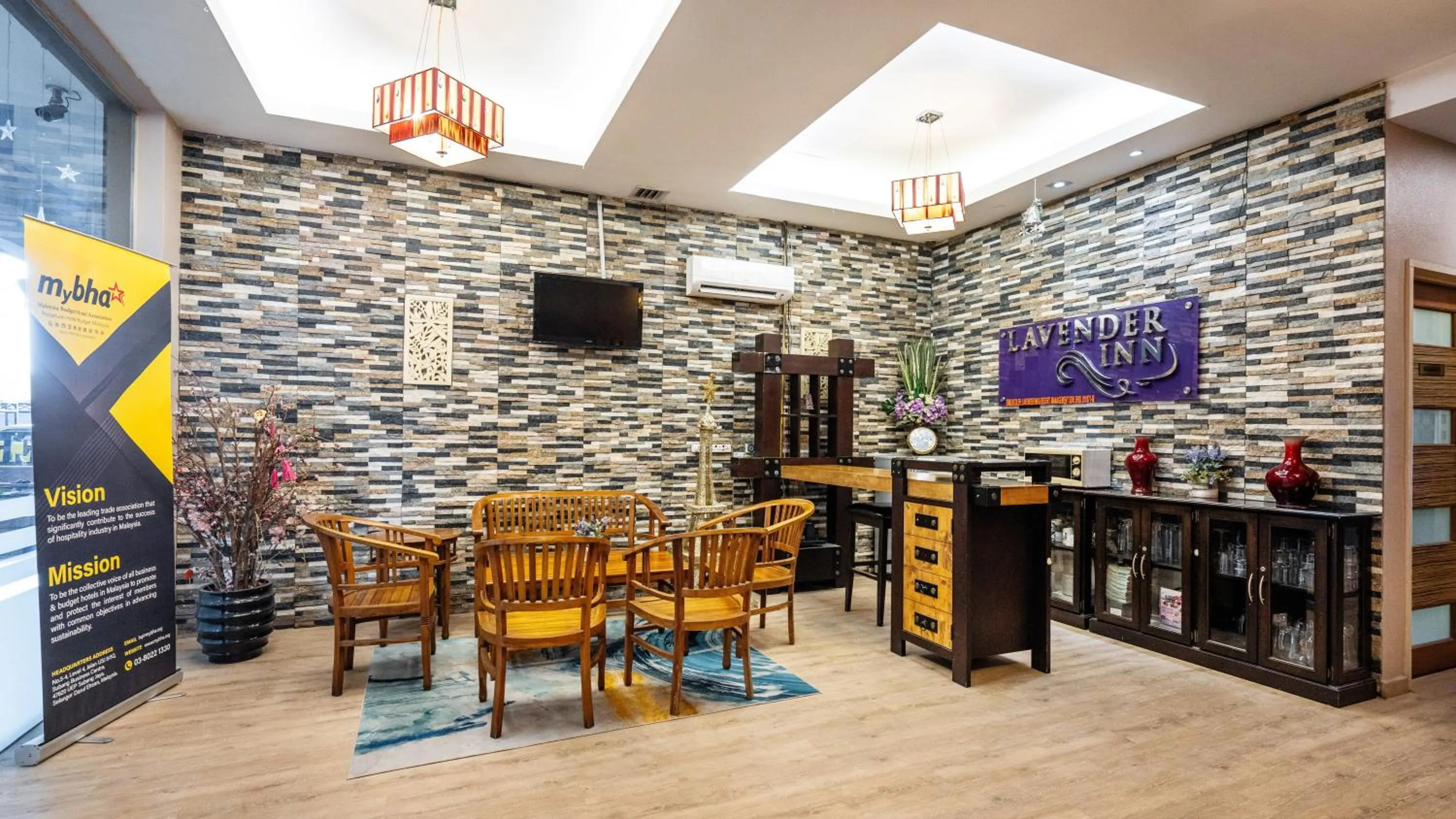 Lavender Inn Permas Jaya