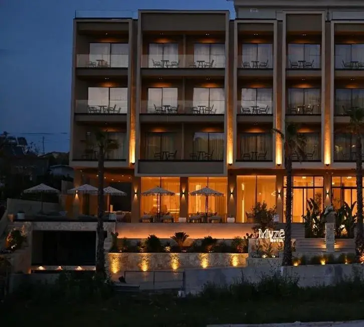 Muze Hotel Muze Hotel