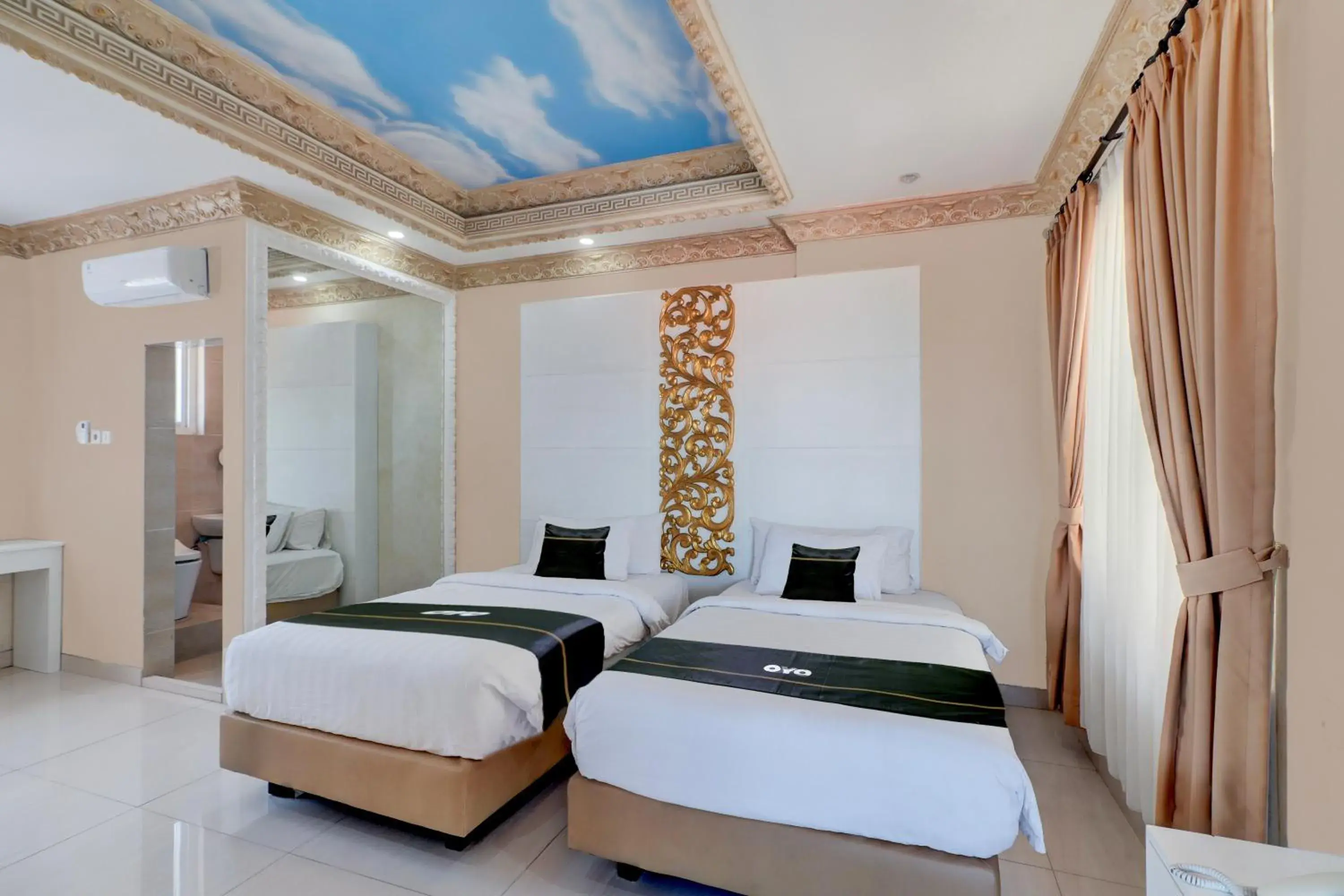 Superior Twin Room in Hotel O My Home@Bali Superior Twin Room in Hotel O My Home@Bali