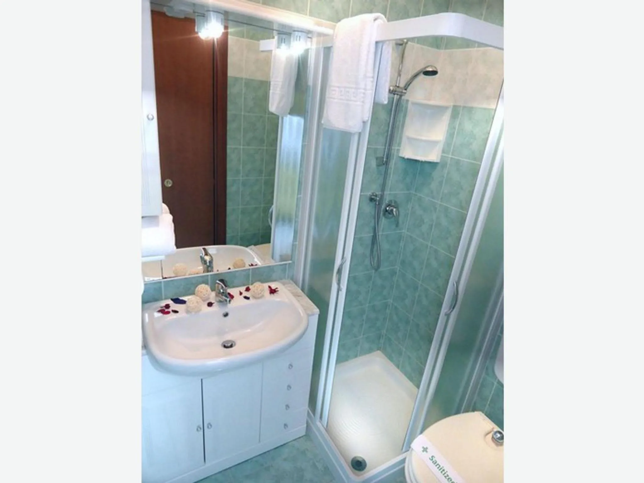 Bathroom in Residence Bright Star