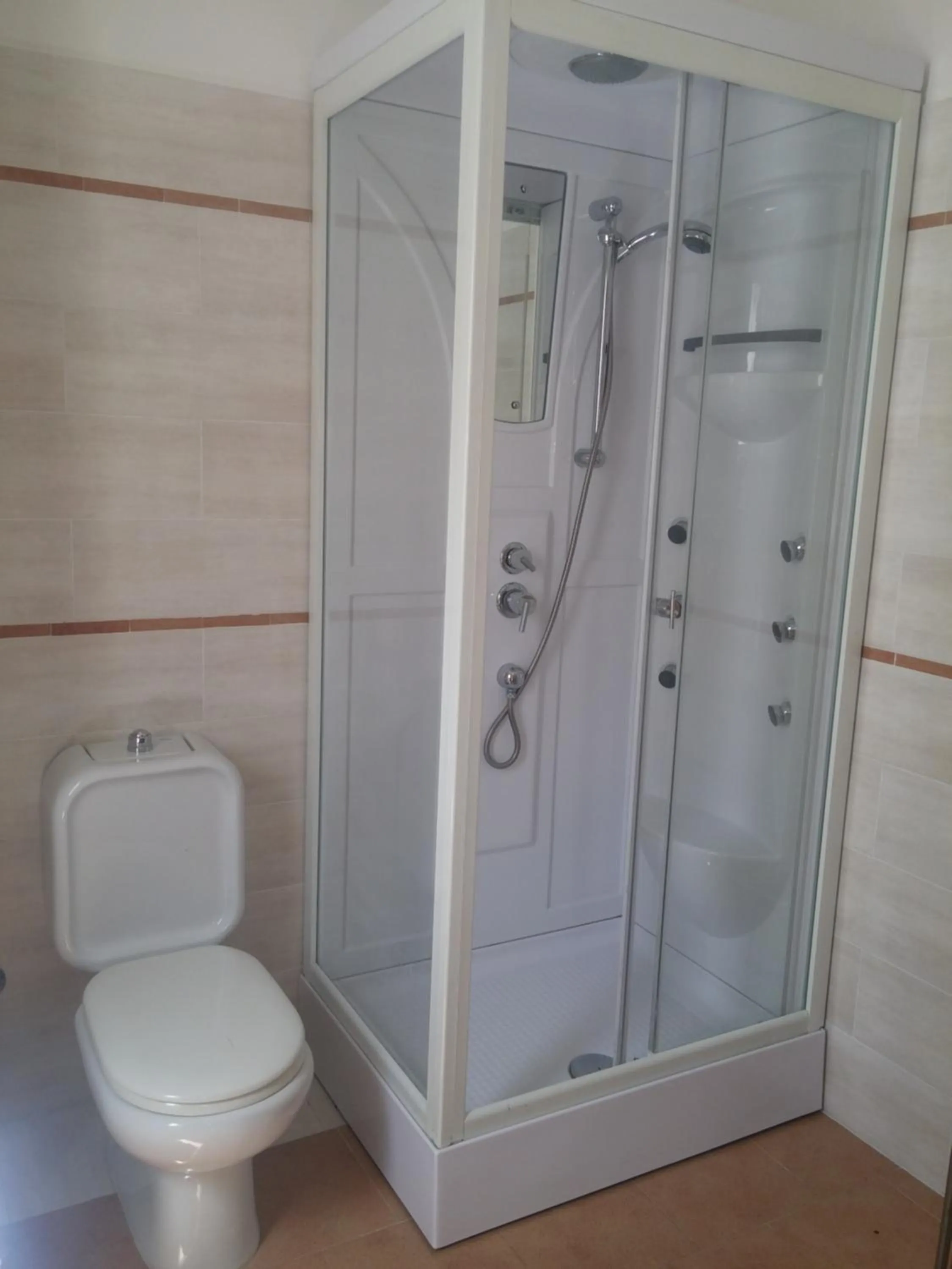 Bathroom in Akron B&B