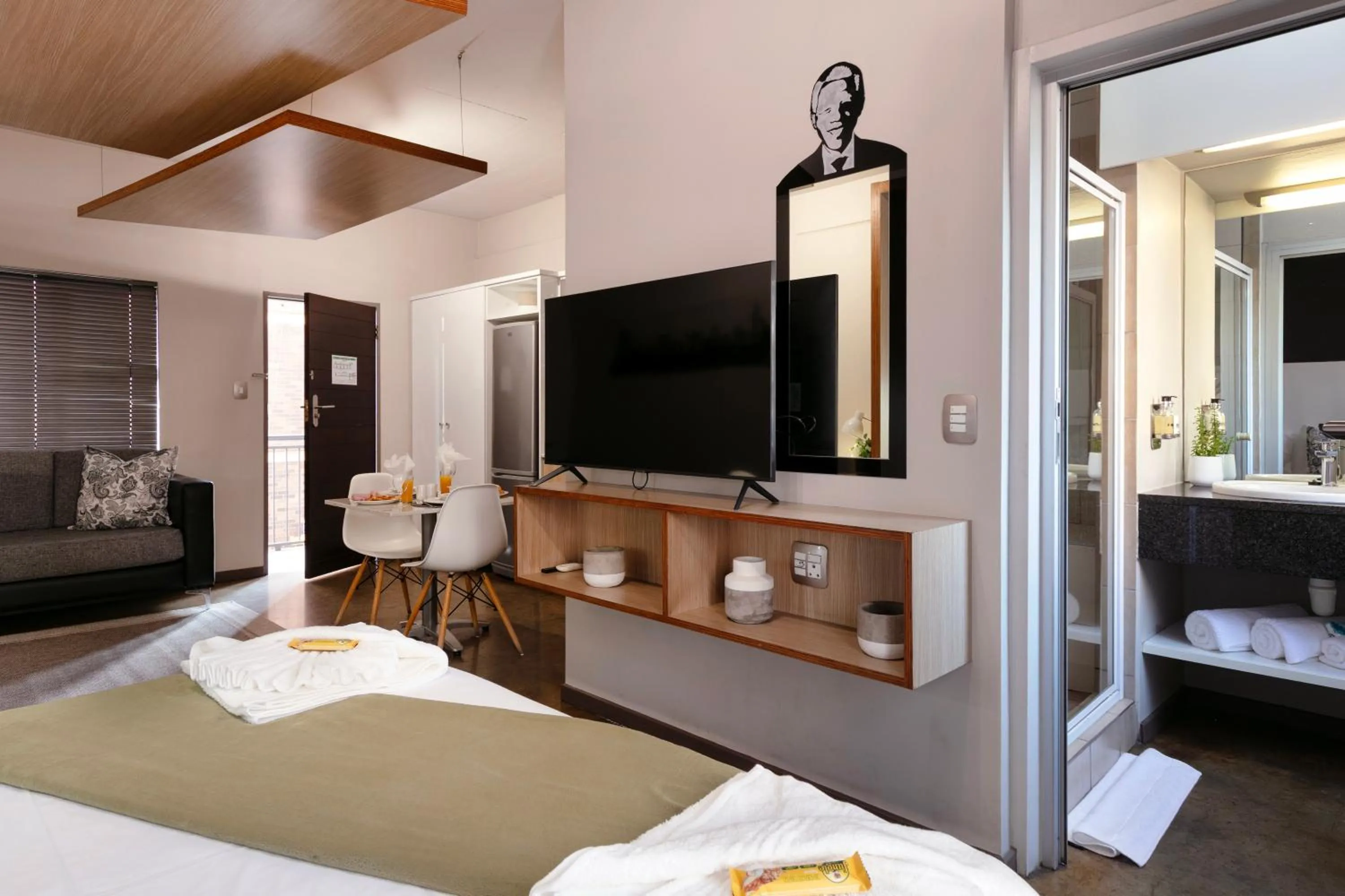 Bed in Akanani Apartments