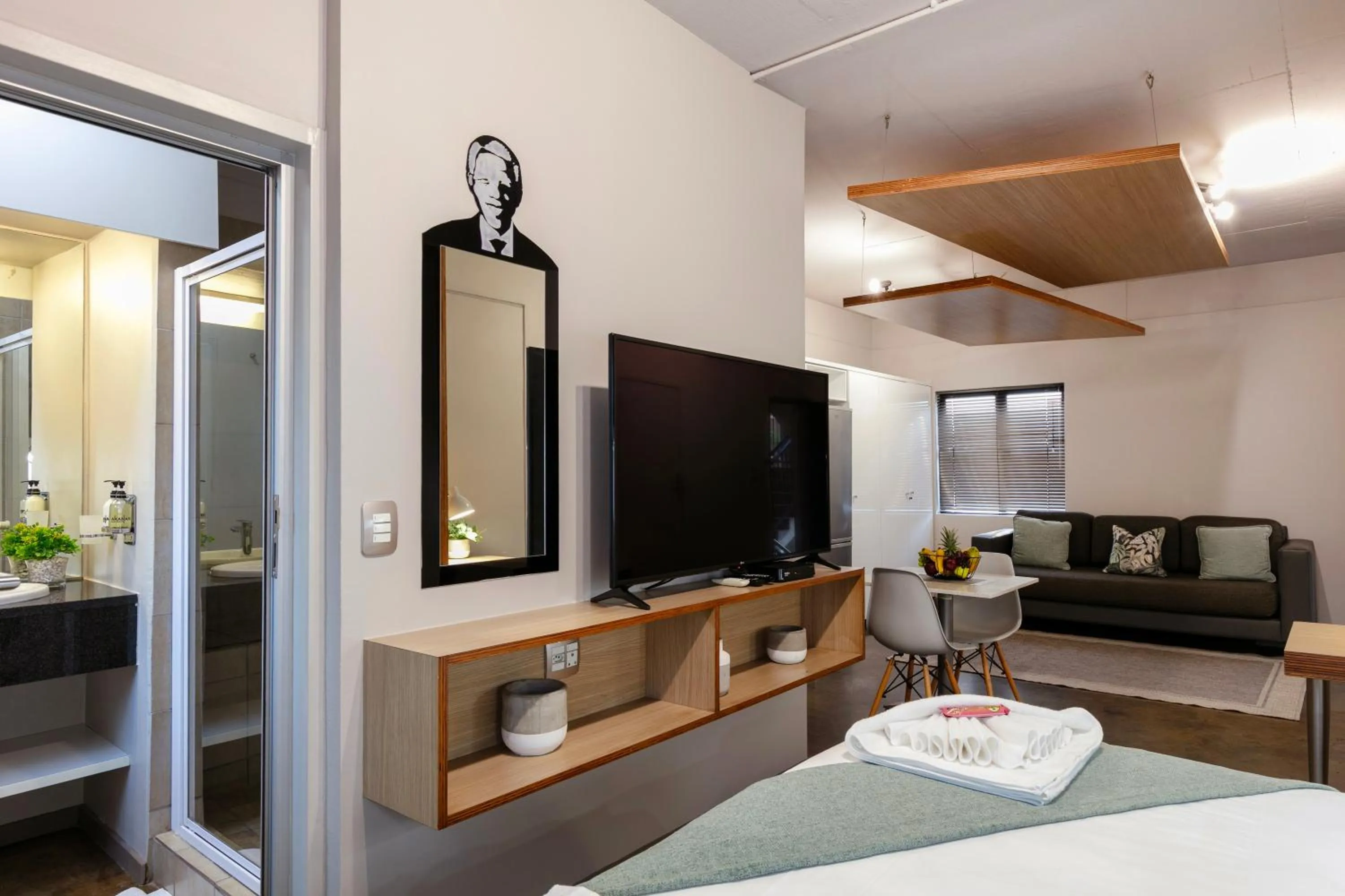 Bed in Akanani Apartments