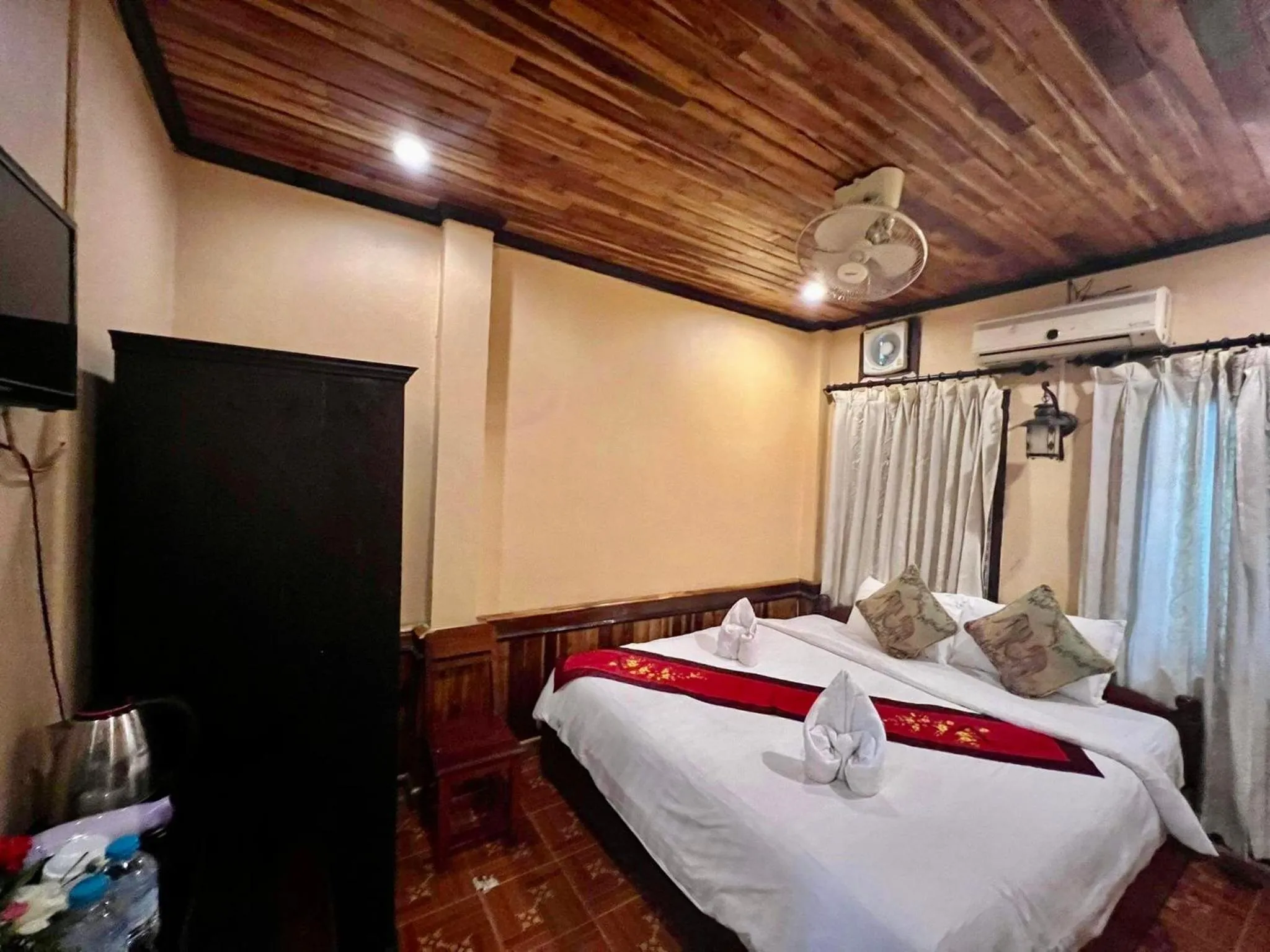 Bed in Nocknoy Lanexang Guest House