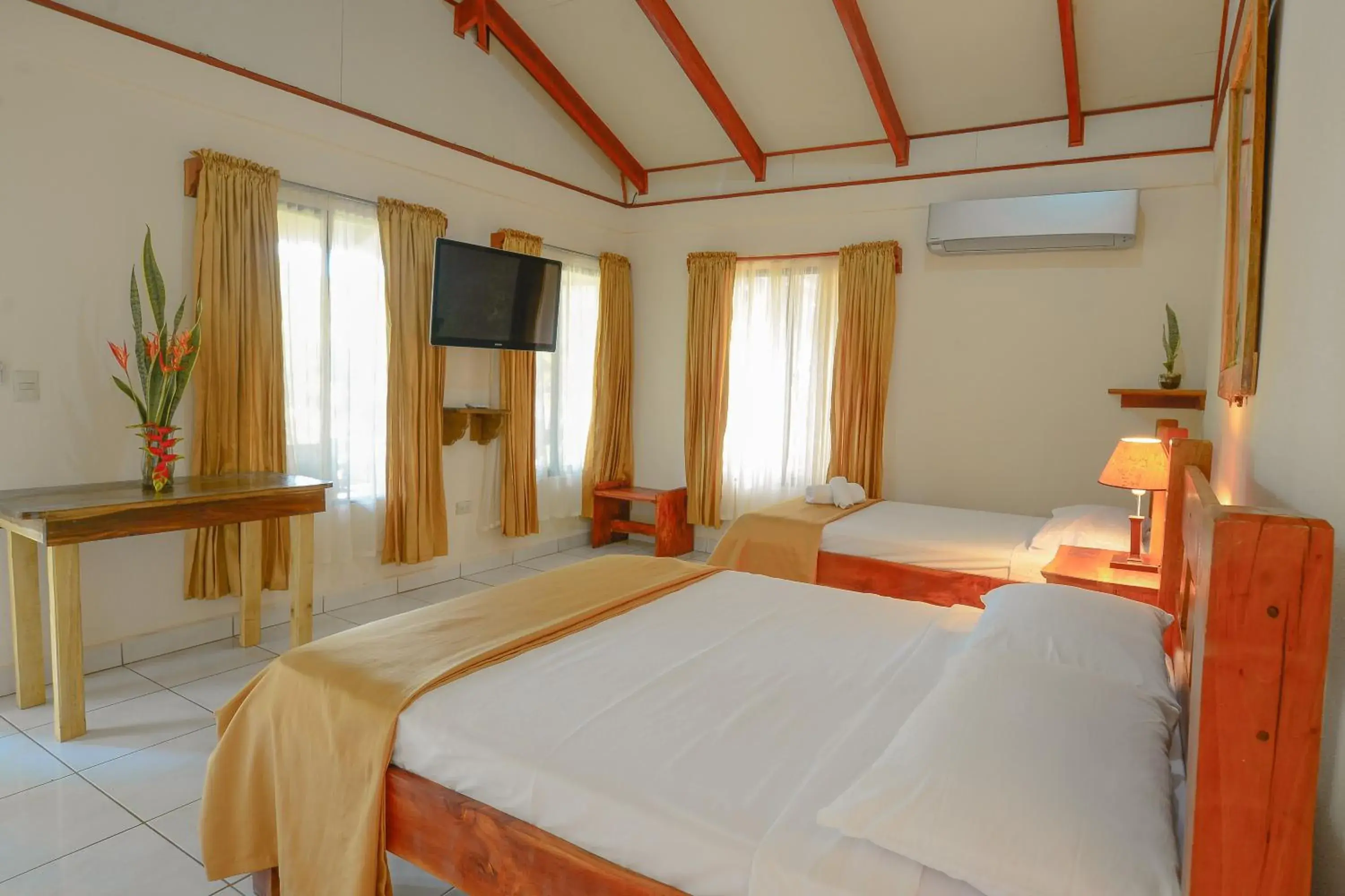 Superior Triple Room in Hotel Cerro Lodge Superior Triple Room in Hotel Cerro Lodge