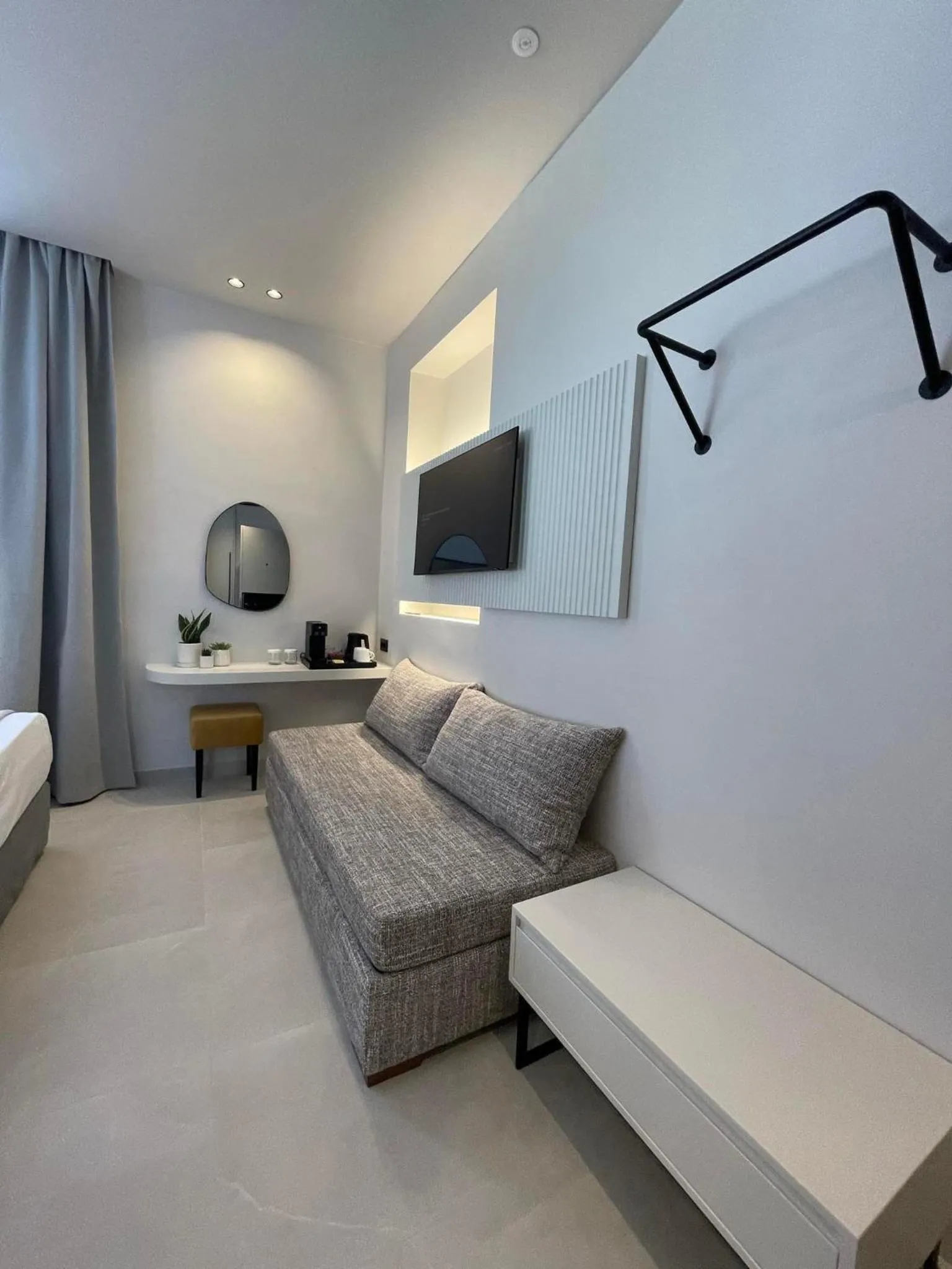 TV and multimedia in Palladion Boutique Hotel